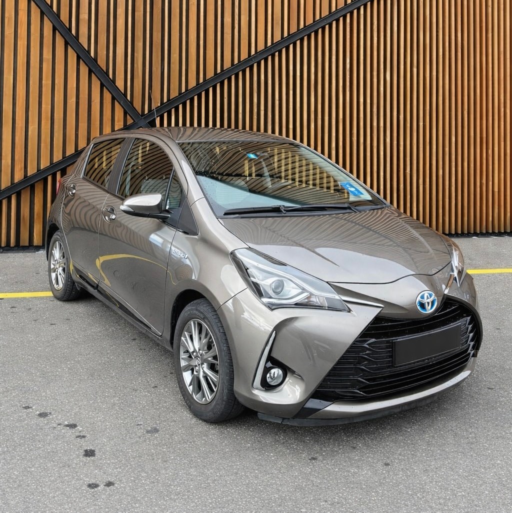 TOYOTA Yaris 1.5 VVT-i Hybrid Trend e-CVT-image-1