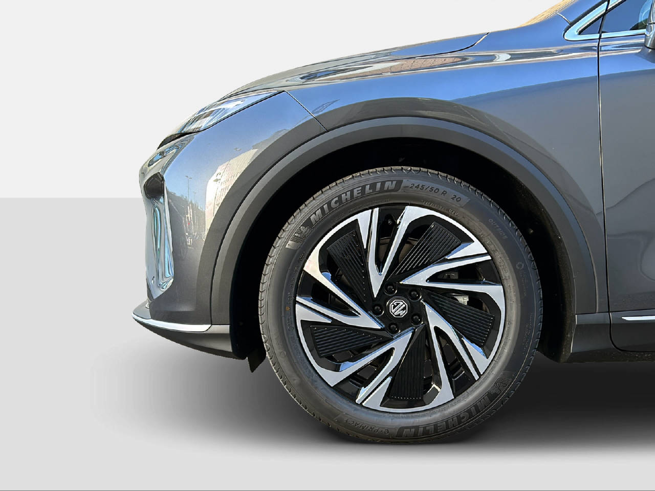 MG S6 EV 77 kWh Luxury 4WD-image-13