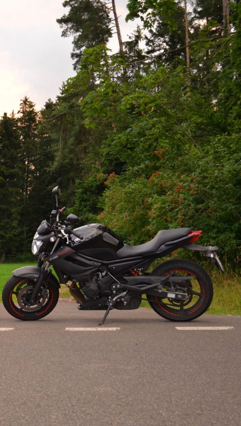 YAMAHA XJ 6 N ABS (25kW)-image-1