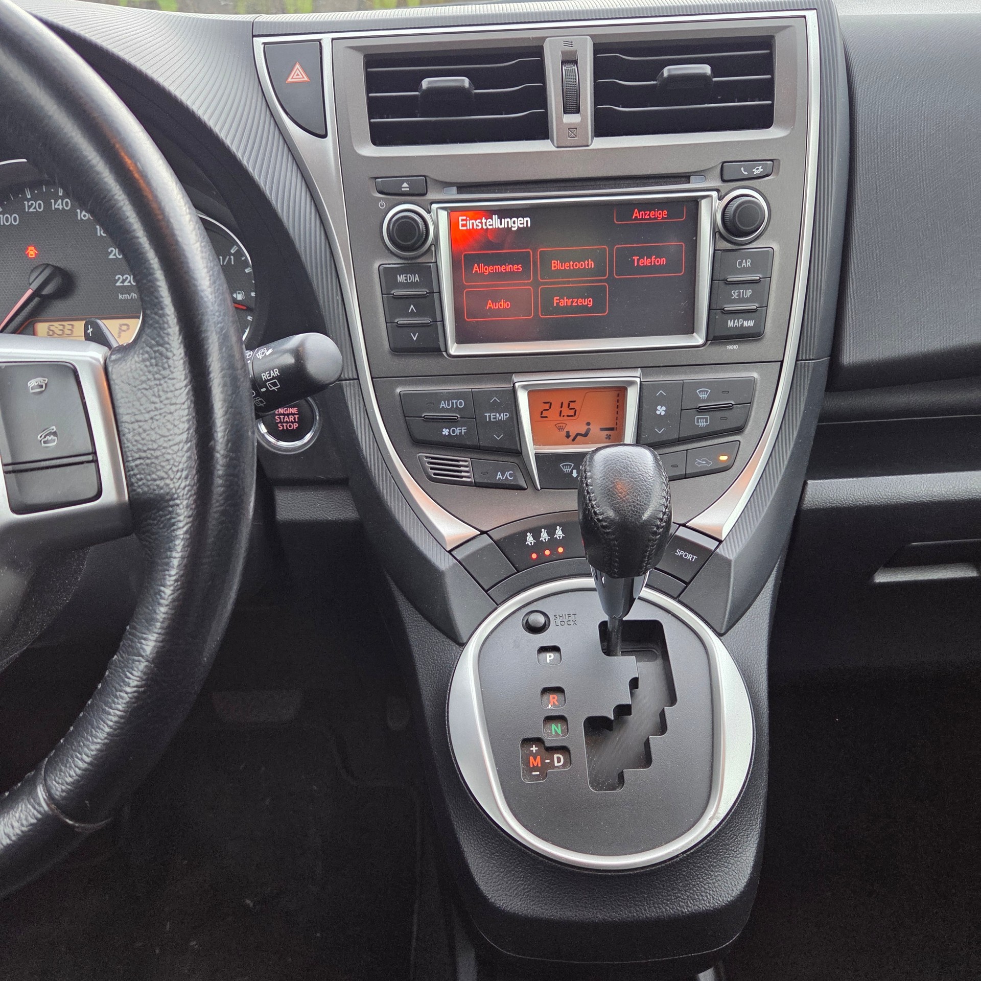 TOYOTA Verso-S 1.33 Linea Terra Multidrive S-image-12