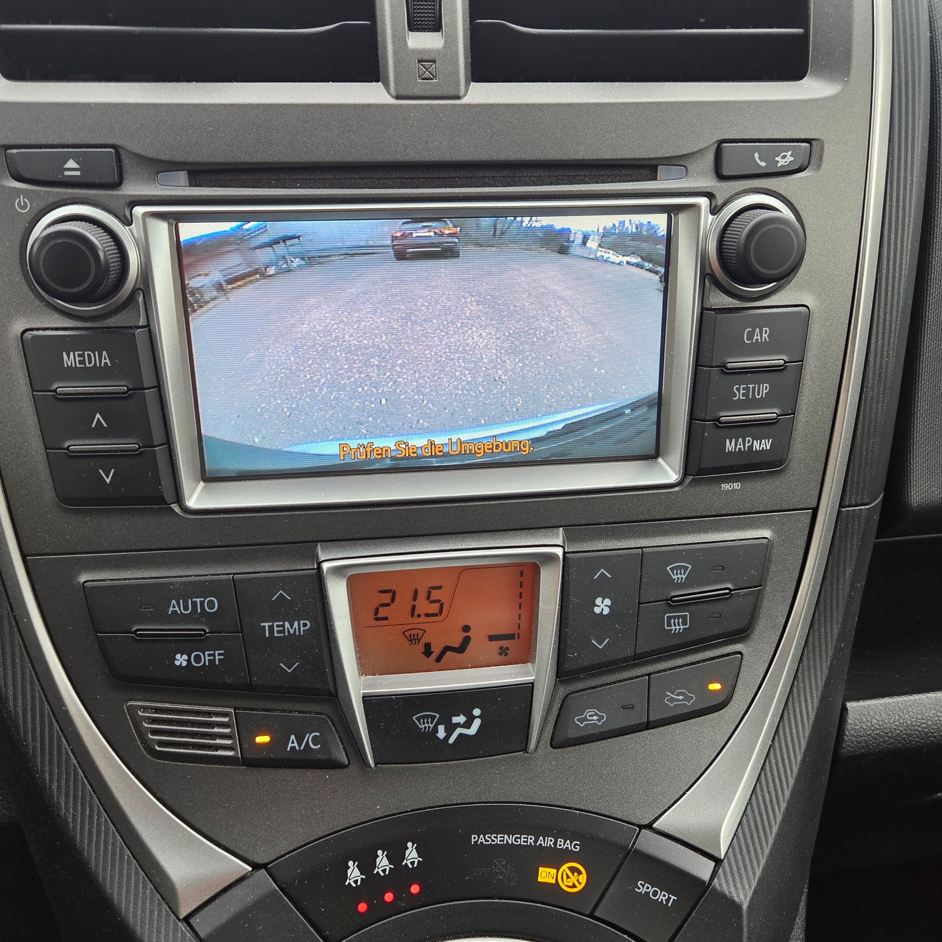 TOYOTA Verso-S 1.33 Linea Terra Multidrive S-image-13