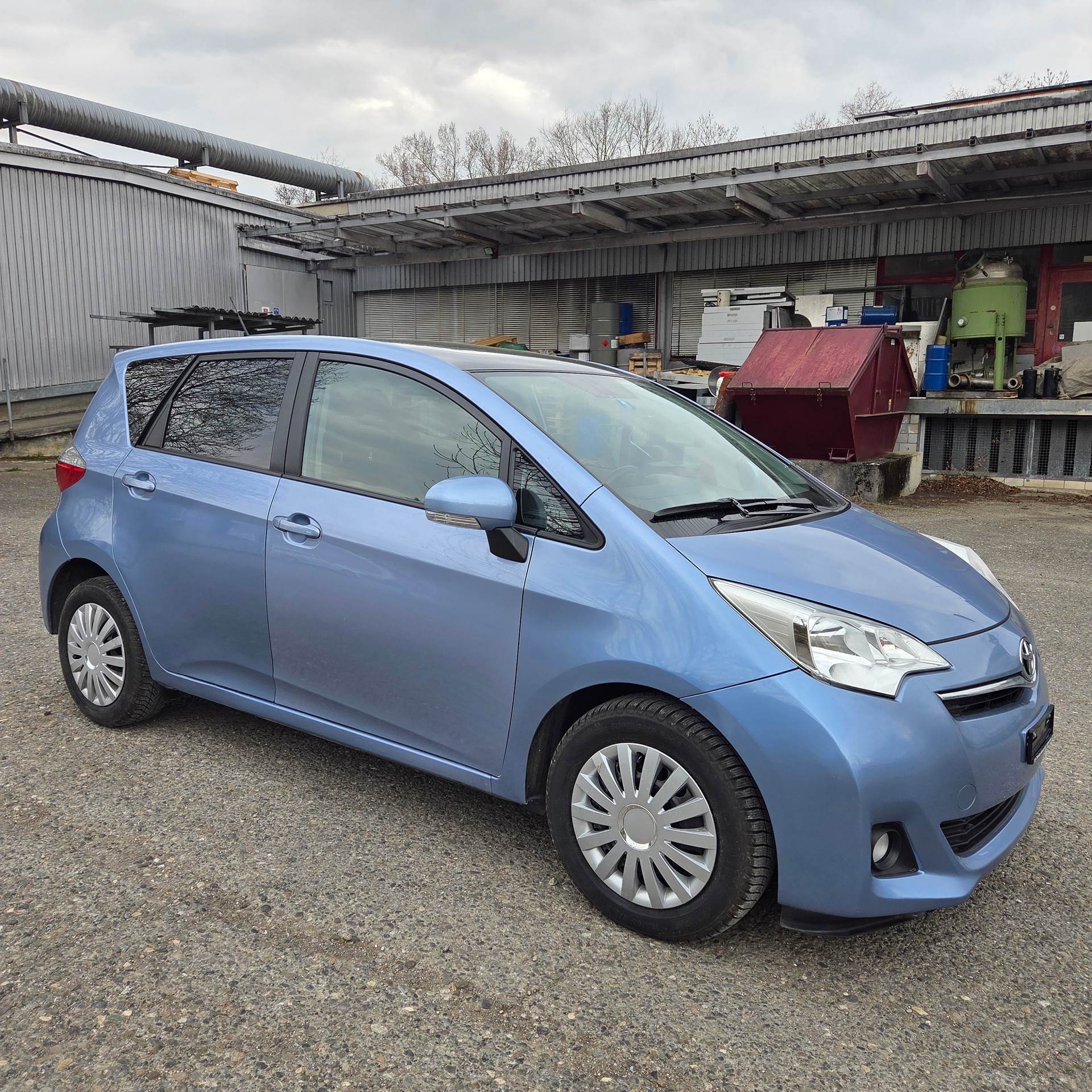 TOYOTA Verso-S 1.33 Linea Terra Multidrive S-image-1