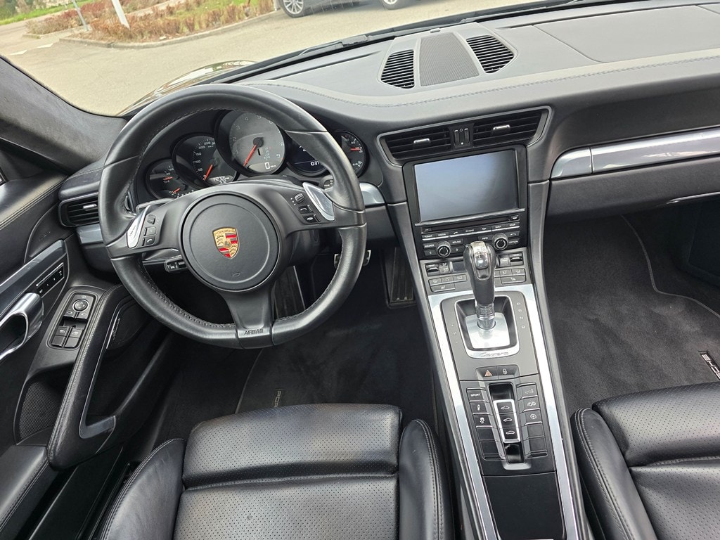 PORSCHE 911 Carrera 4S PDK-image-17