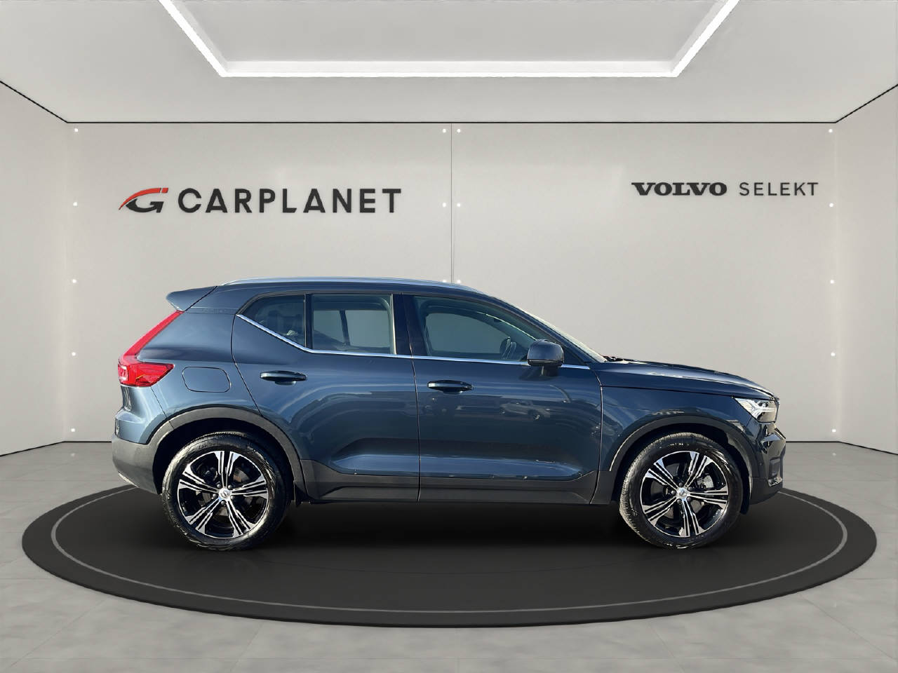 VOLVO XC40 1.5 T5 PiH Inscription-showroom-element-2