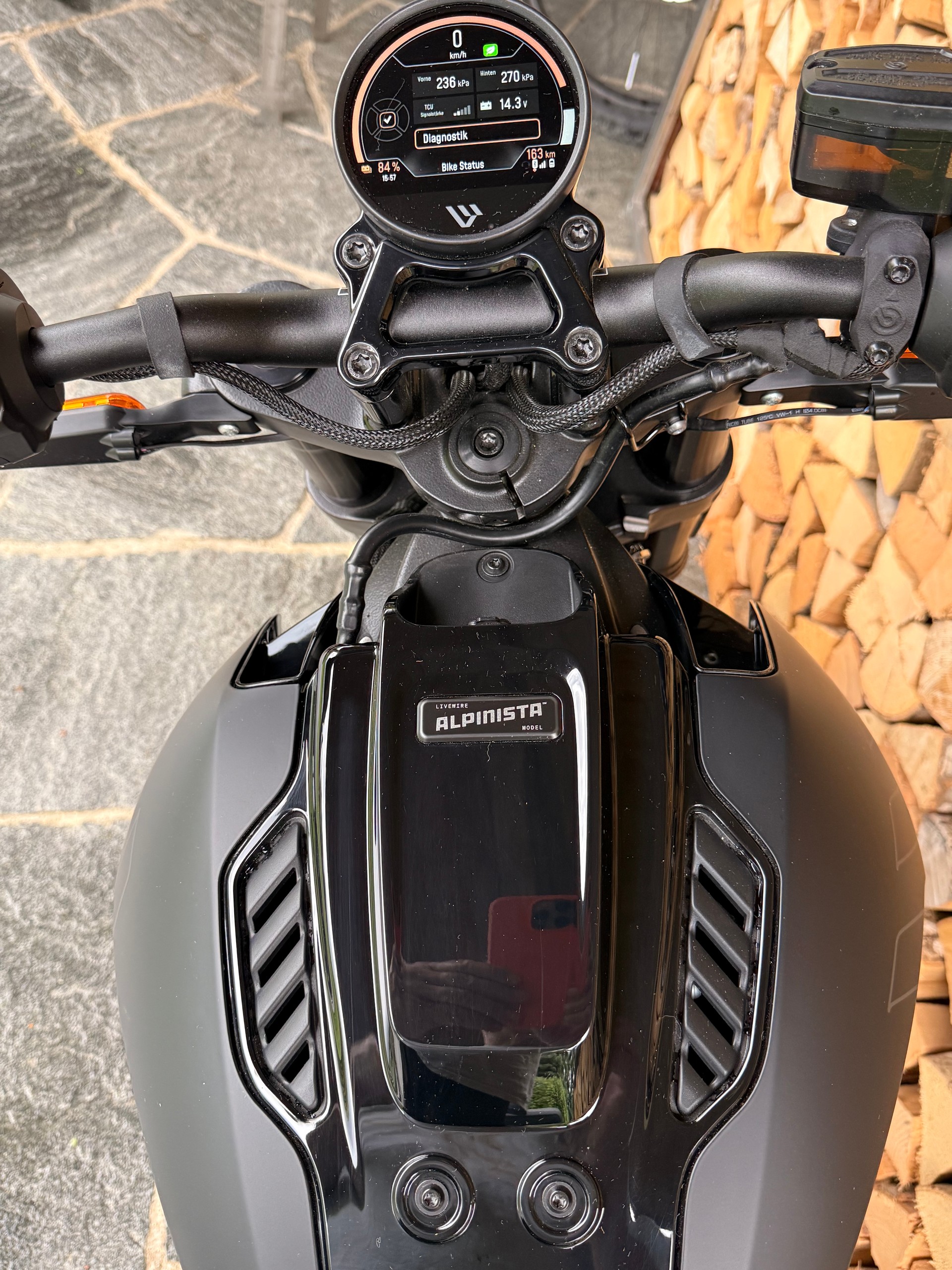 LIVEWIRE S2 Alpinista Asphalt Black matt-image-14