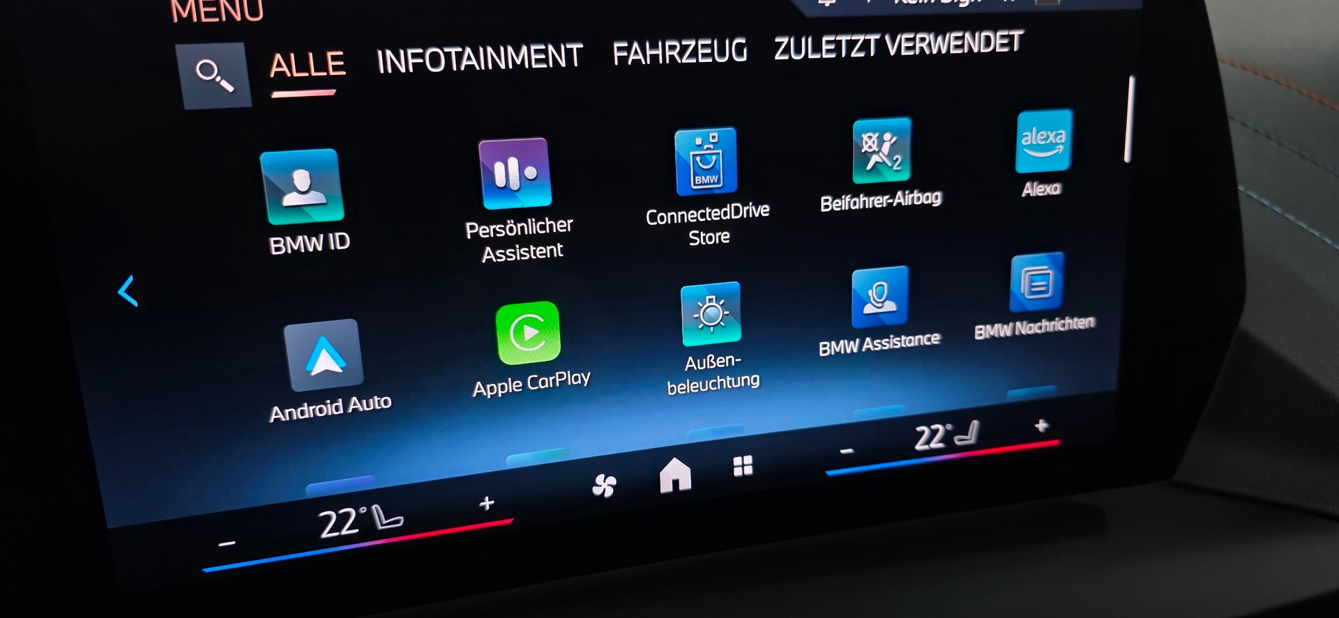 BMW 120d M Sport Steptronic *Harman/Kardon*ACC*360°Kamera*CarPlay/AndroidAuto*HeadUpDisplay*Panoramadach*-image-25