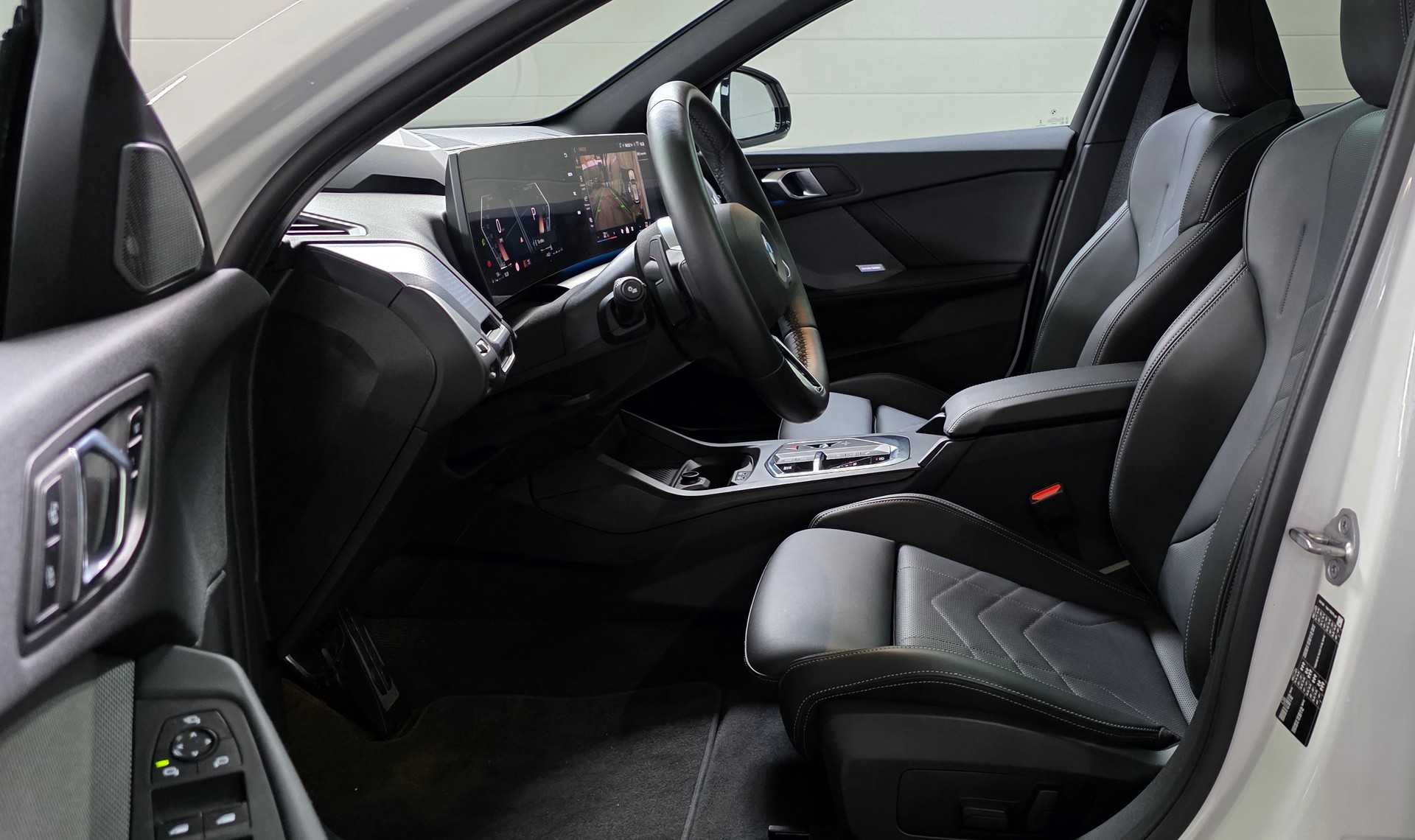 BMW 120d M Sport Steptronic *Harman/Kardon*ACC*360°Kamera*CarPlay/AndroidAuto*HeadUpDisplay*Panoramadach*-image-8