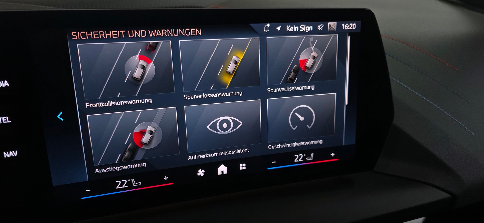 BMW 120d M Sport Steptronic *Harman/Kardon*ACC*360°Kamera*CarPlay/AndroidAuto*HeadUpDisplay*Panoramadach*-image-22