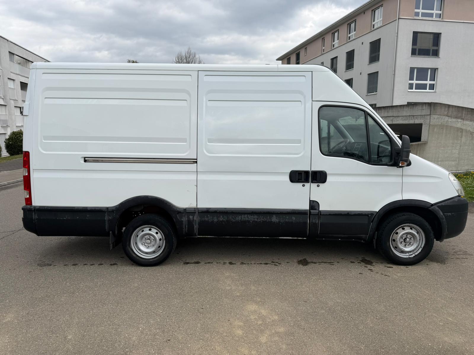 IVECO IVECO 35 S14. V Daily 136 PS-image-4