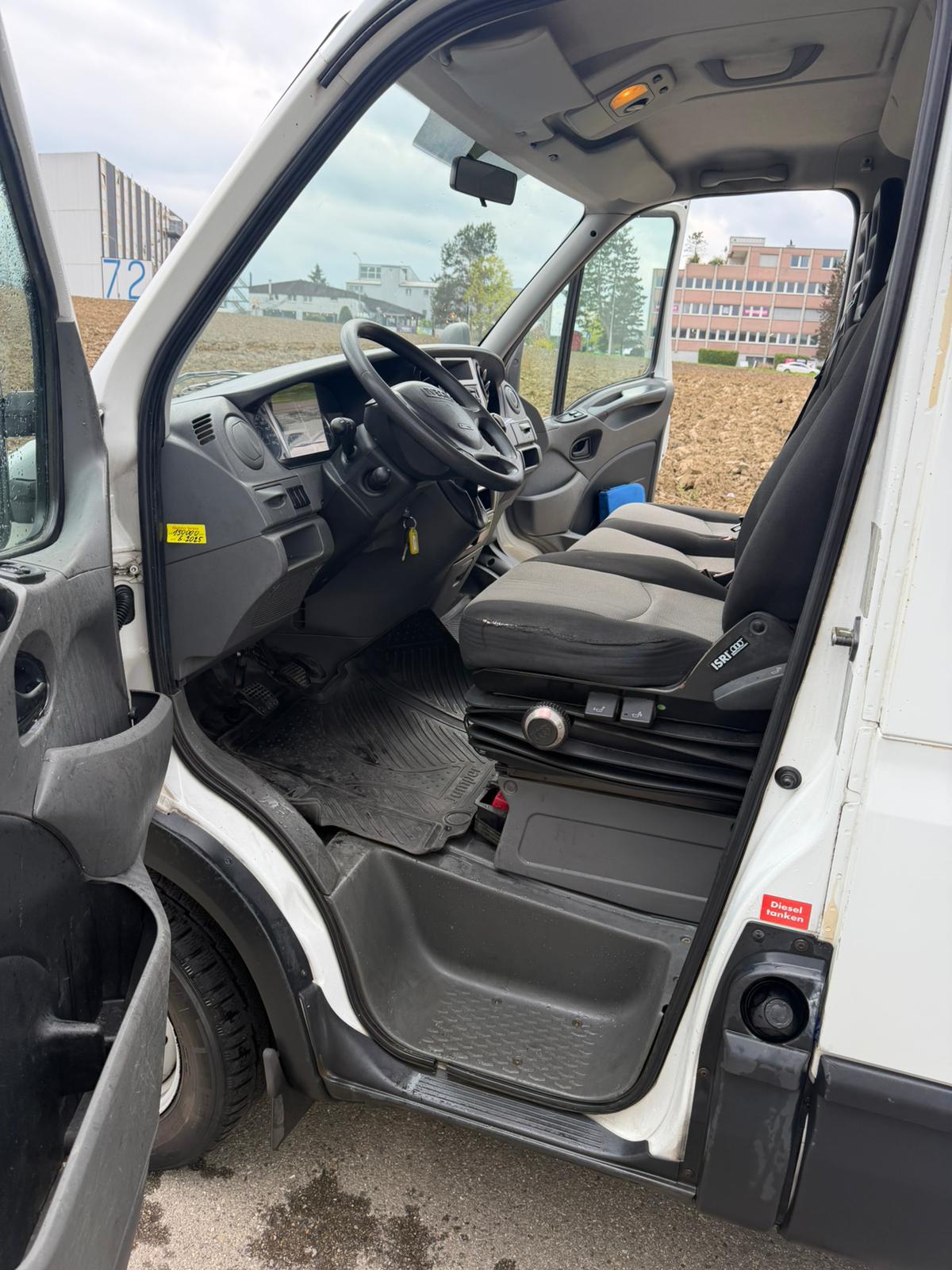 IVECO IVECO 35 S14. V Daily 136 PS-image-12