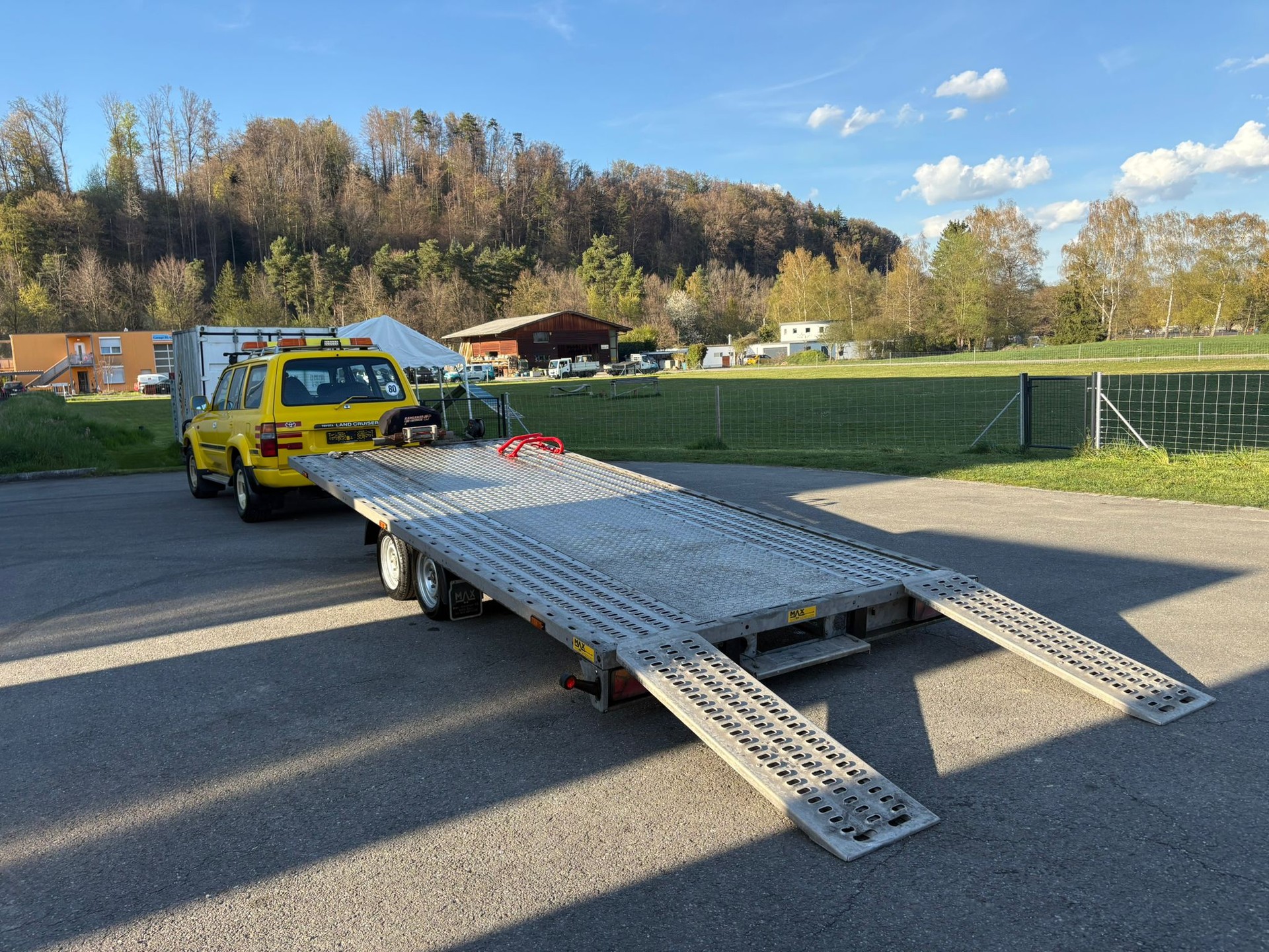 LORRIES S222-image-6