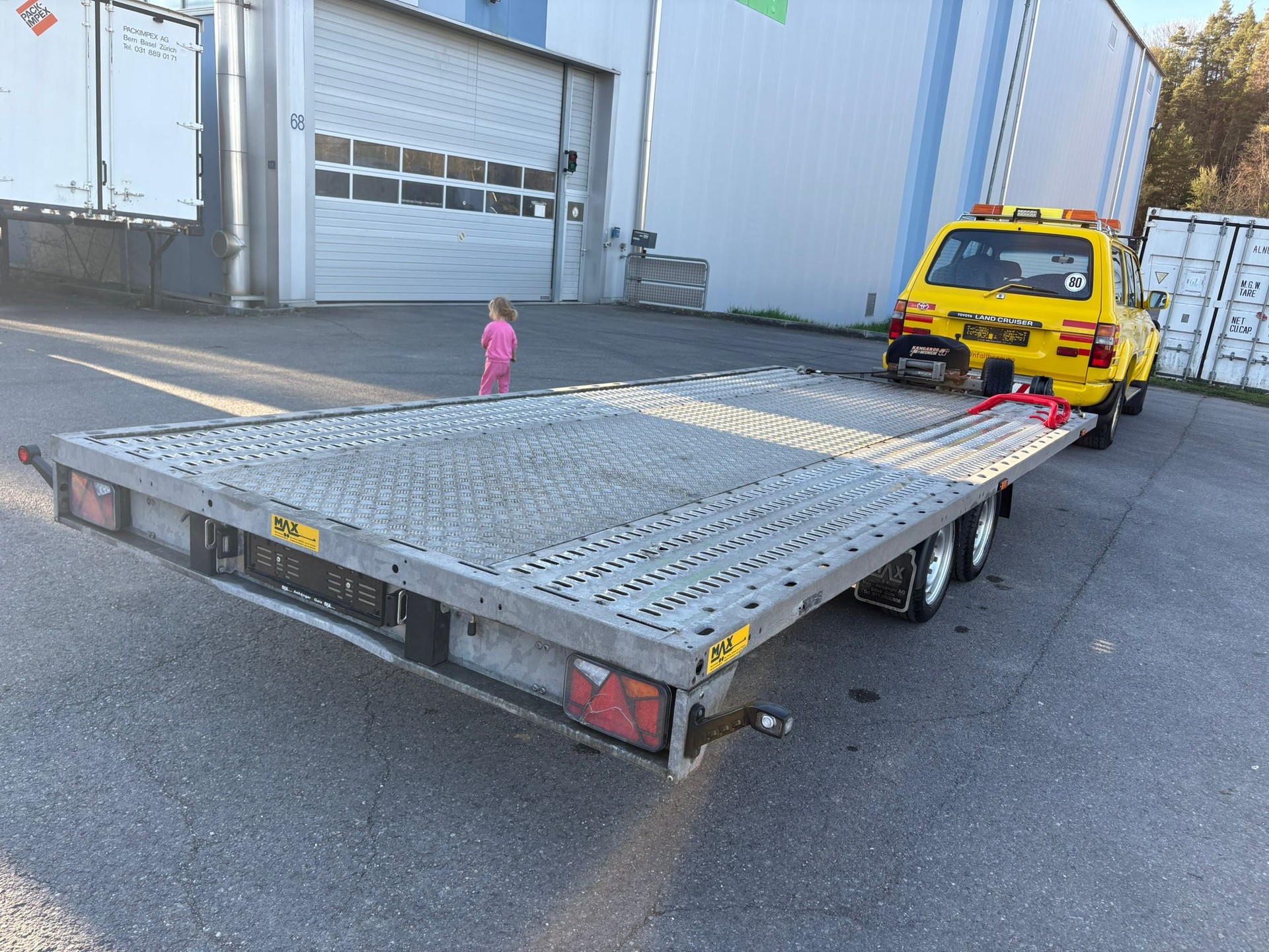 LORRIES S222-image-4