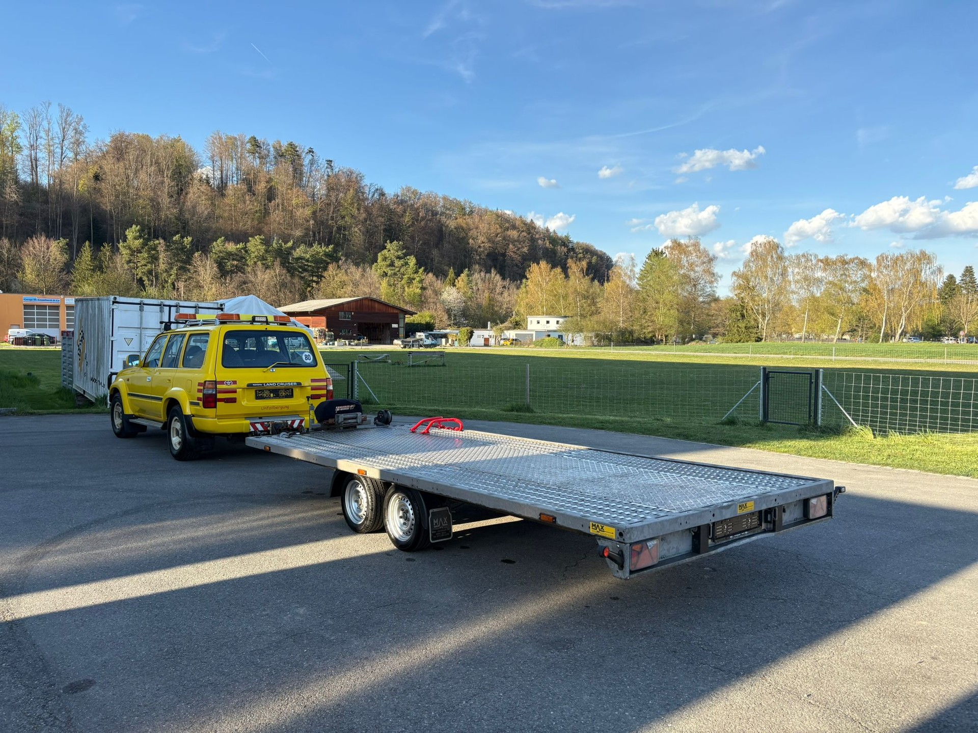 LORRIES S222-image-3