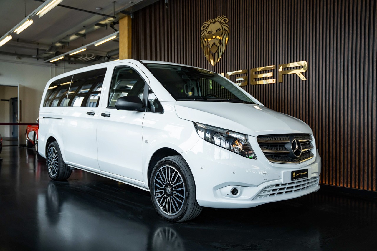 MERCEDES-BENZ Vito 114 BlueTec Tourer Base EL 4Matic 7G-Tronic