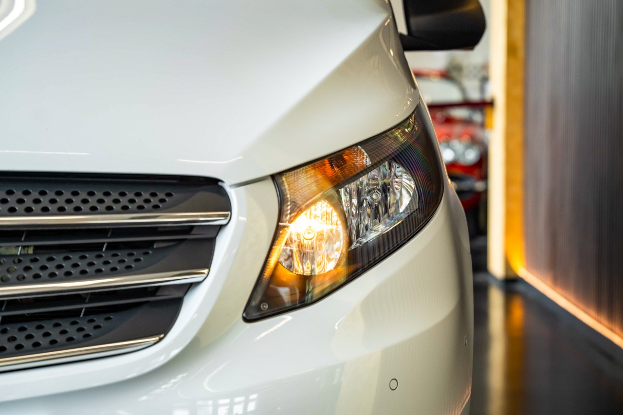 MERCEDES-BENZ Vito 114 BlueTec Tourer Base EL 4Matic 7G-Tronic-image-9