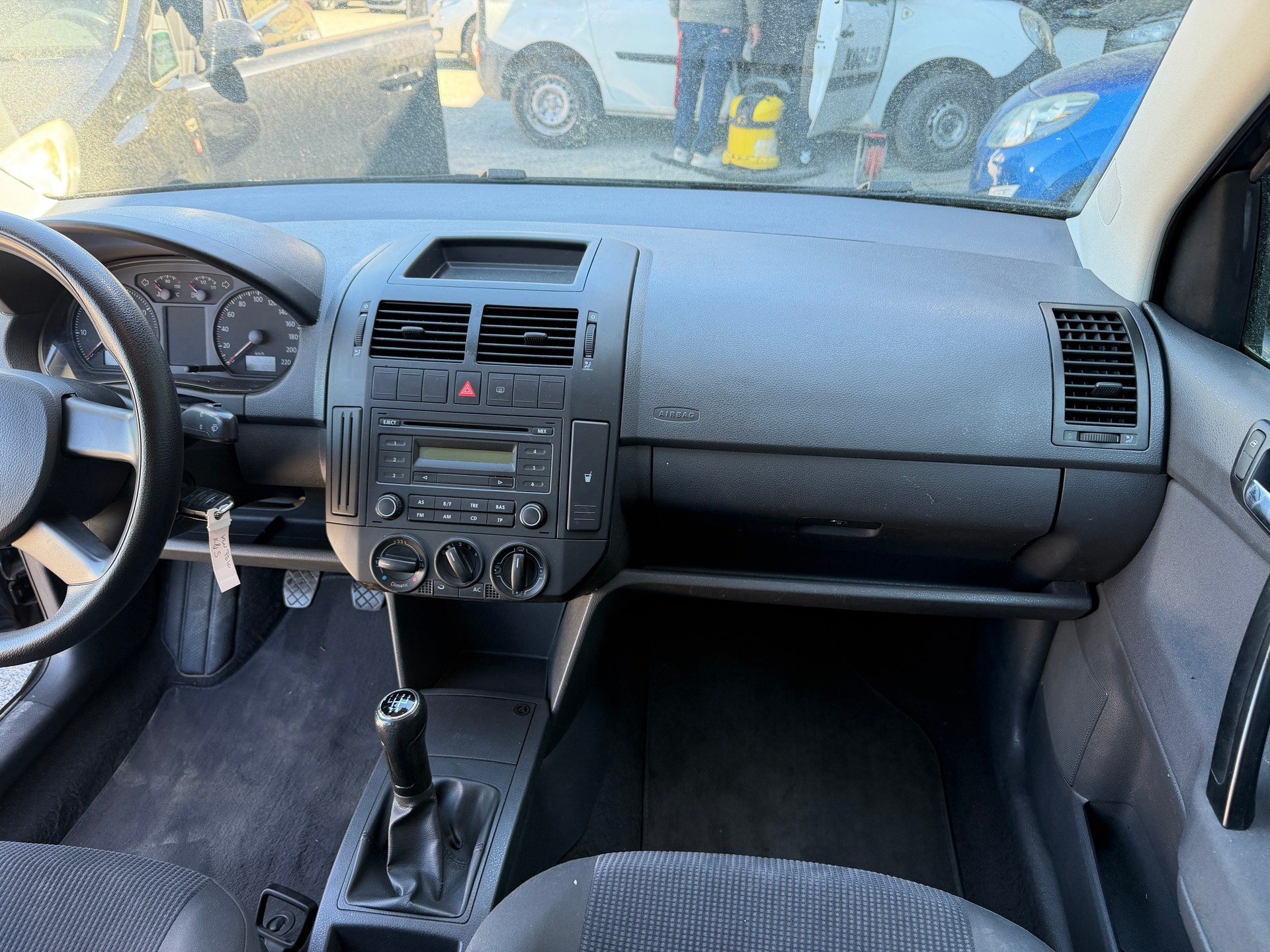 VW Polo 1.4 16V Comfortline-image-7