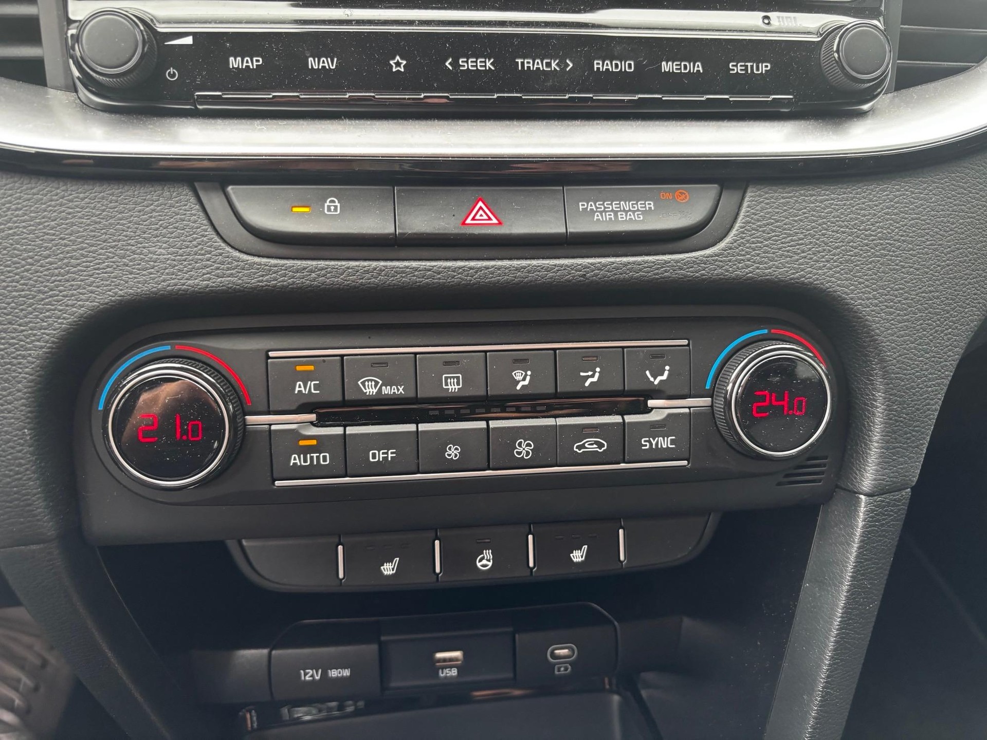 KIA Ceed SW 1.5 T-GDi Power-image-15