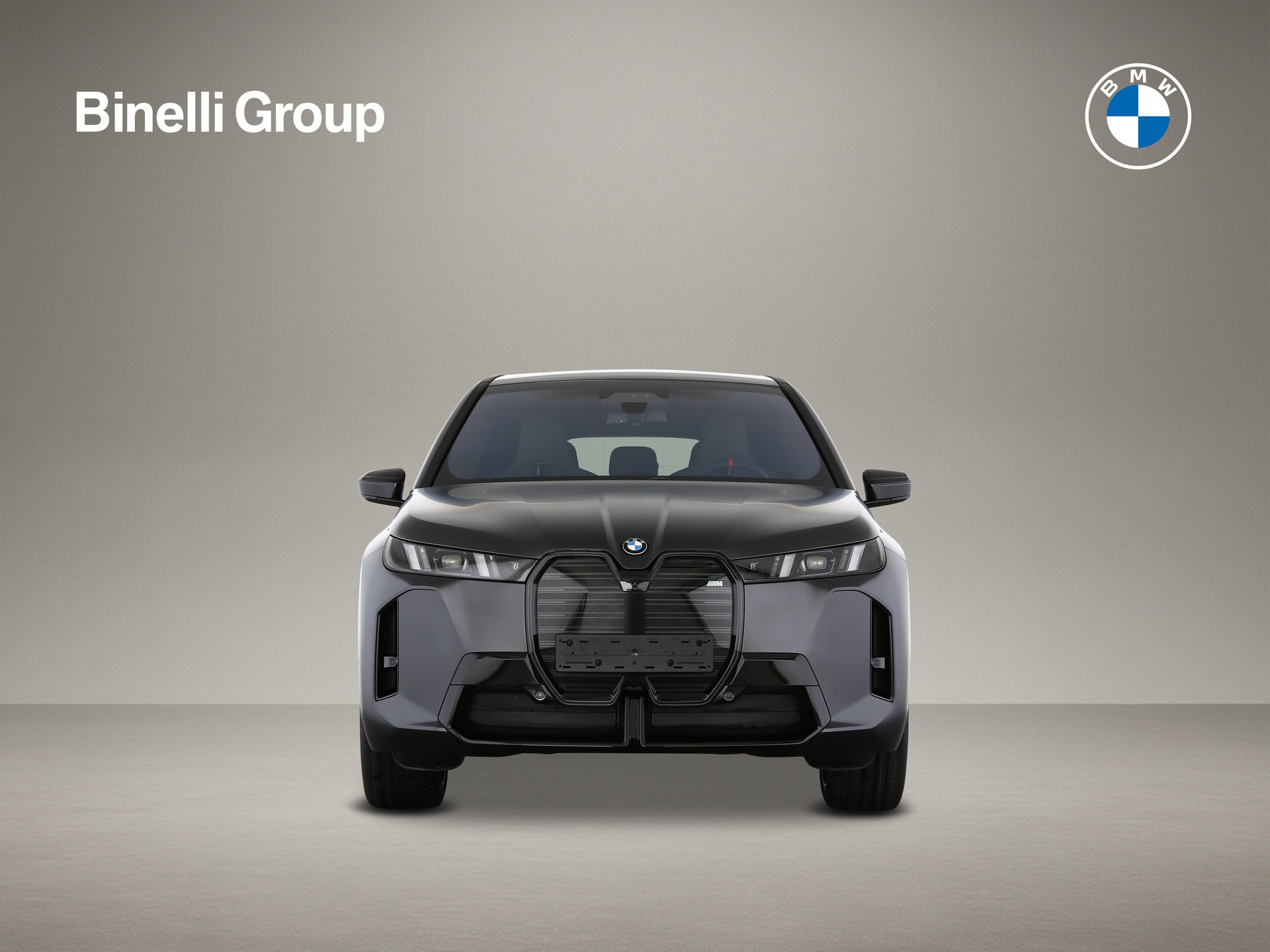 BMW iX M70-showroom-element-1