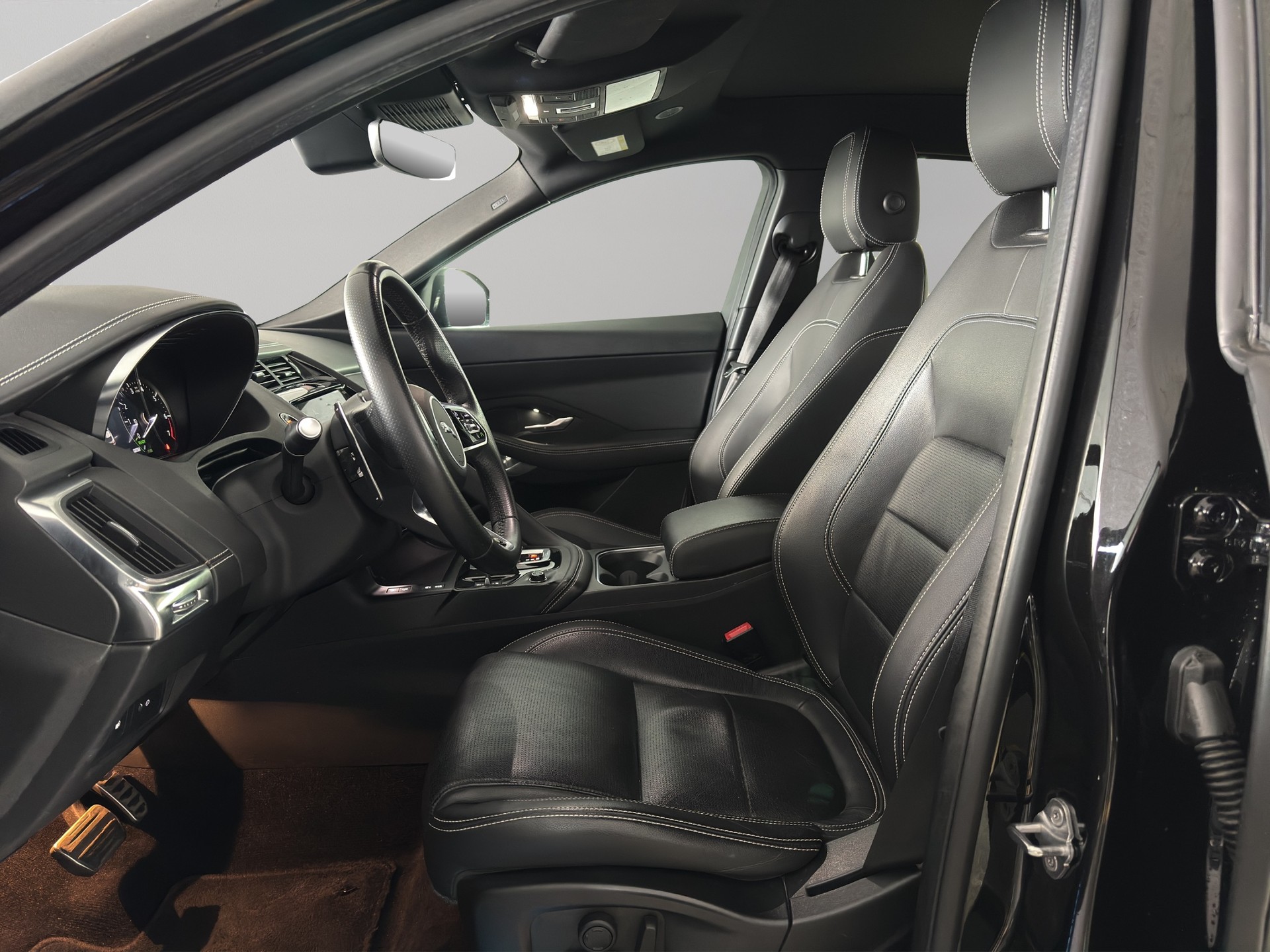 JAGUAR E-Pace 1.5 T 300e R-Dynamic S-image-14