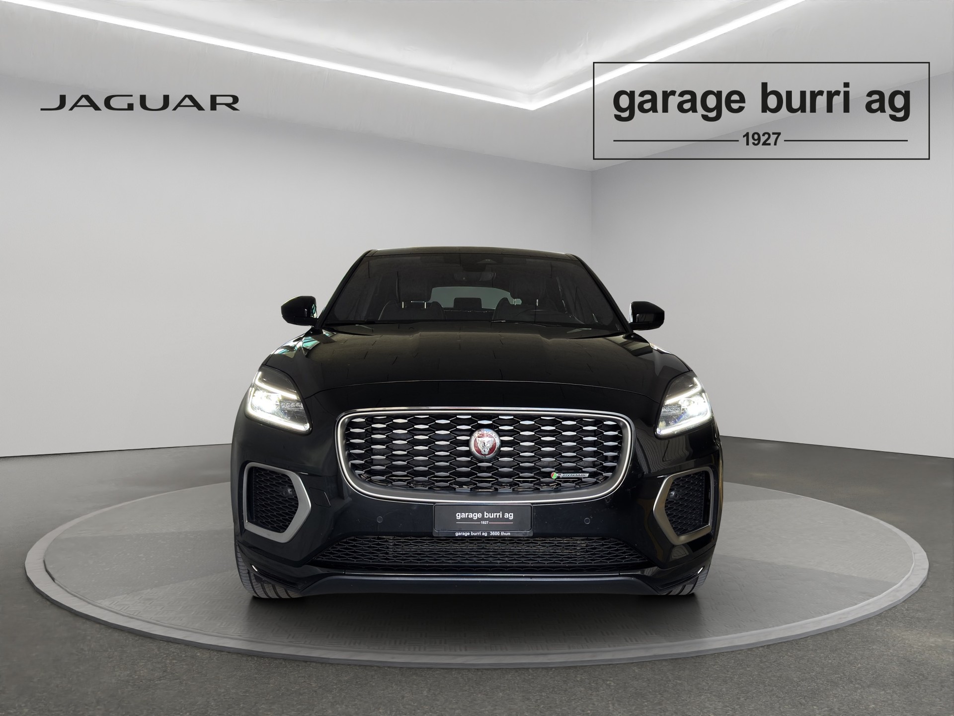 JAGUAR E-Pace 1.5 T 300e R-Dynamic S-image-4