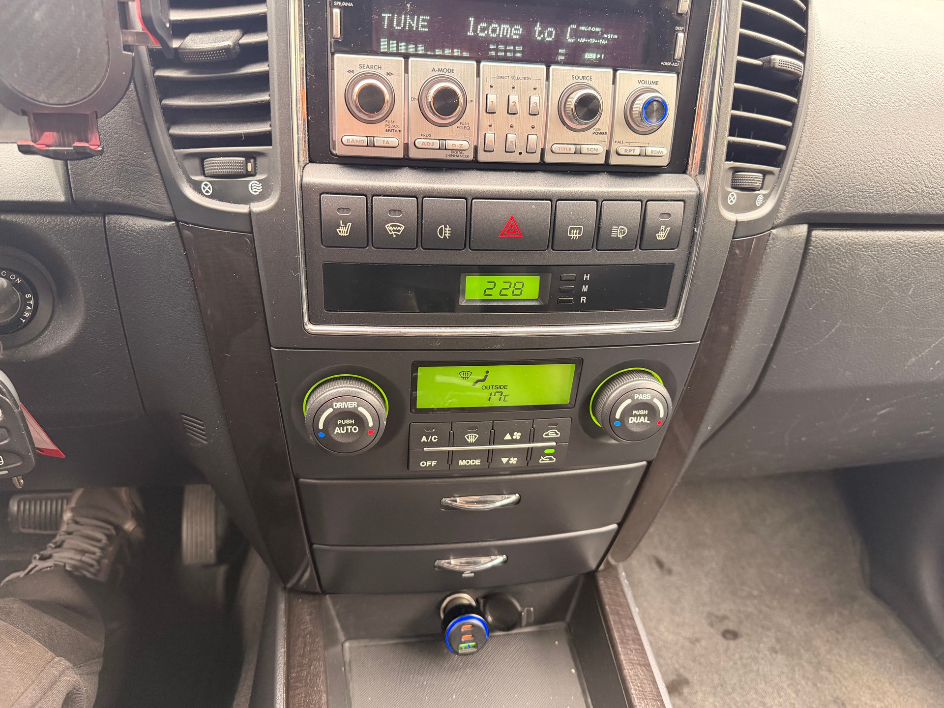 KIA Sorento 3.3 V6 Style-image-25