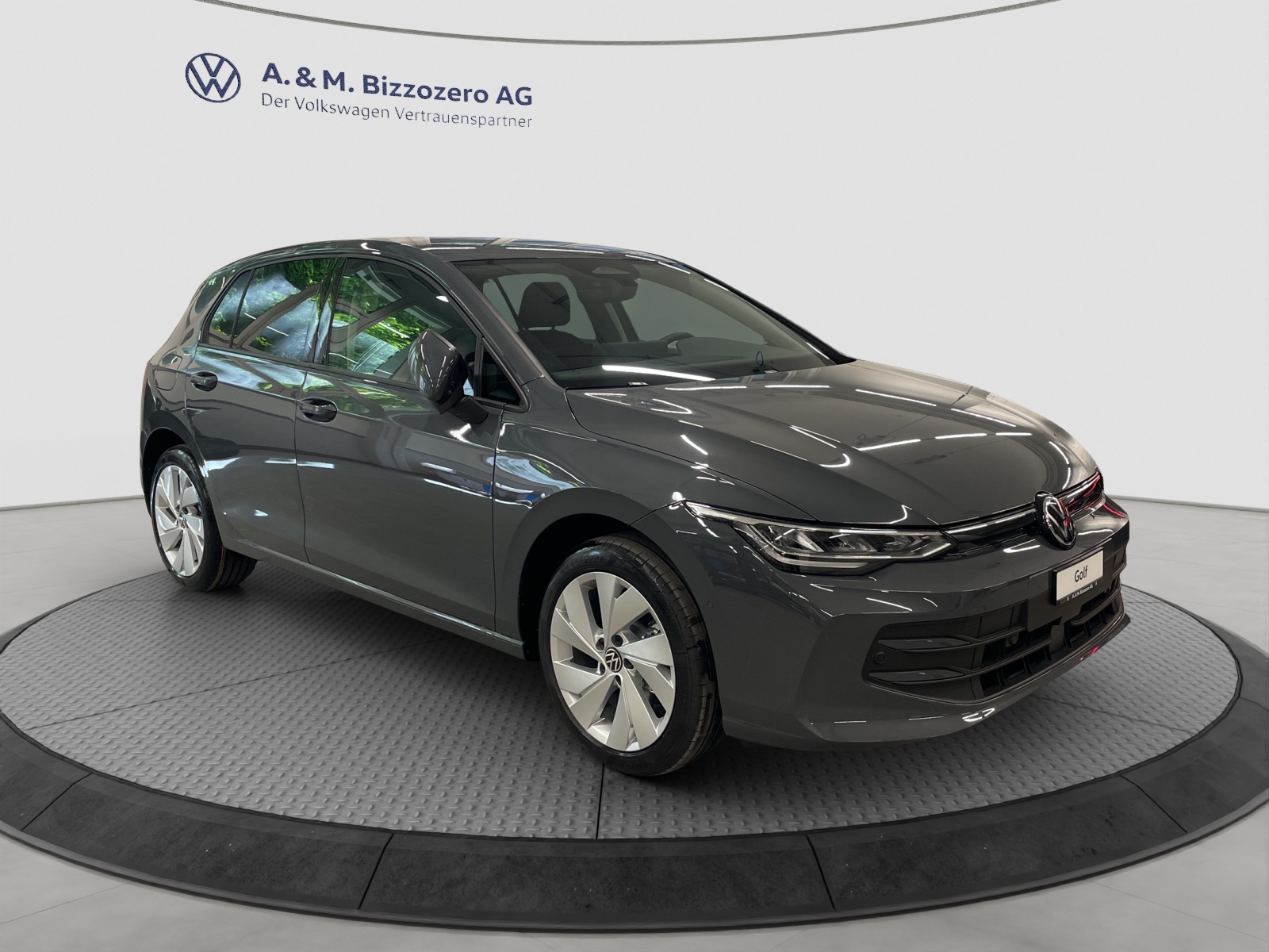 VW Golf 1.5 e TSI mHEV United DSG-image-6