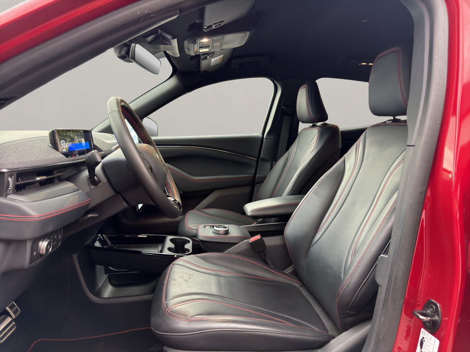 FORD Mustang Mach-E Premium AWD-image-7