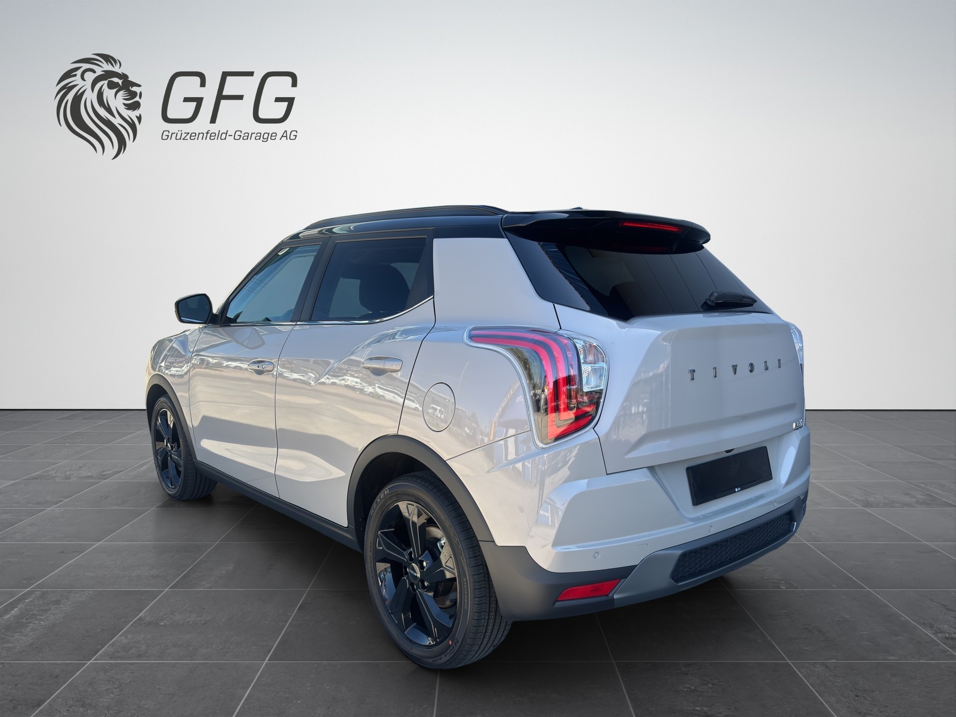 KGM-SsangYong Tivoli 1.5 T-Gdi Platinum 4WD-showroom-element-3