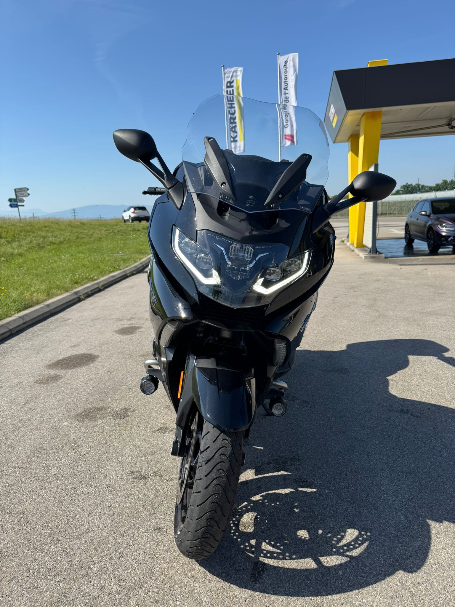 BMW K 1600 GT-image-1