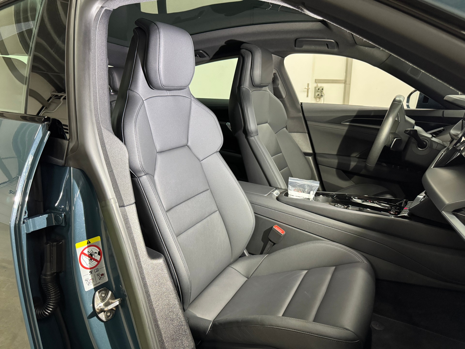 AUDI e-tron GT quattro 476PS / CH-Fahrzeug-image-6