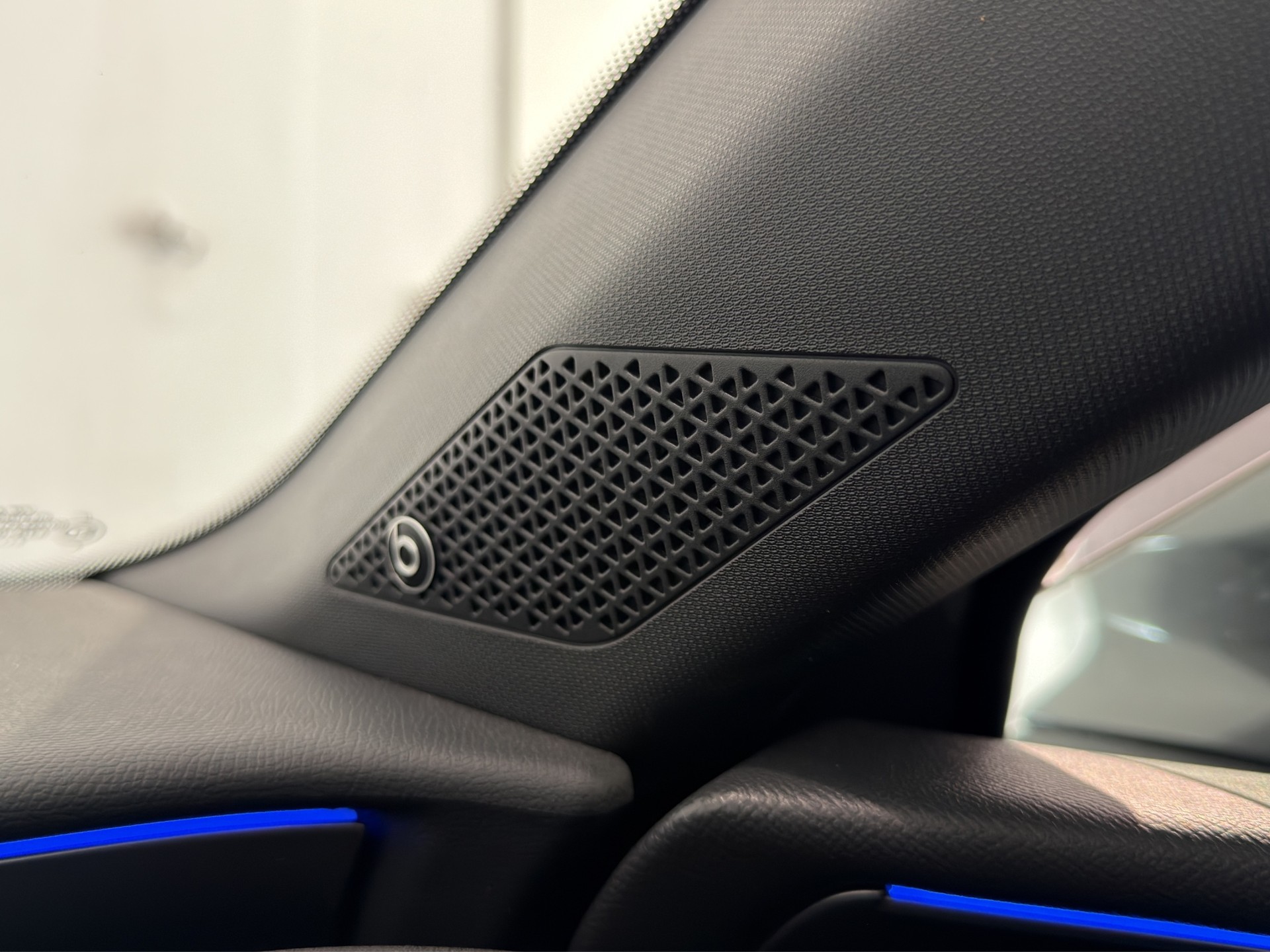 CUPRA LEON VZ CUP 2.0 TSI DSG-image-32