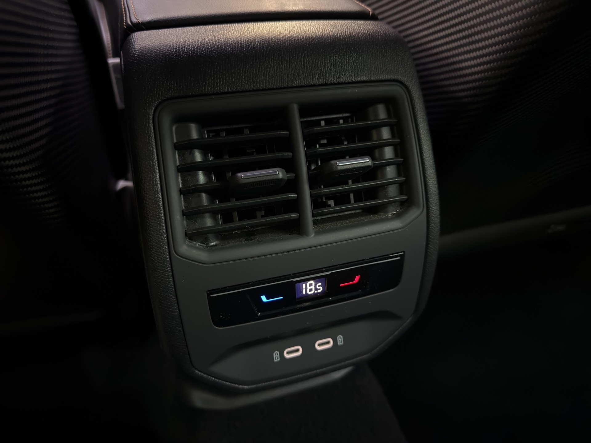 CUPRA LEON VZ CUP 2.0 TSI DSG-image-34