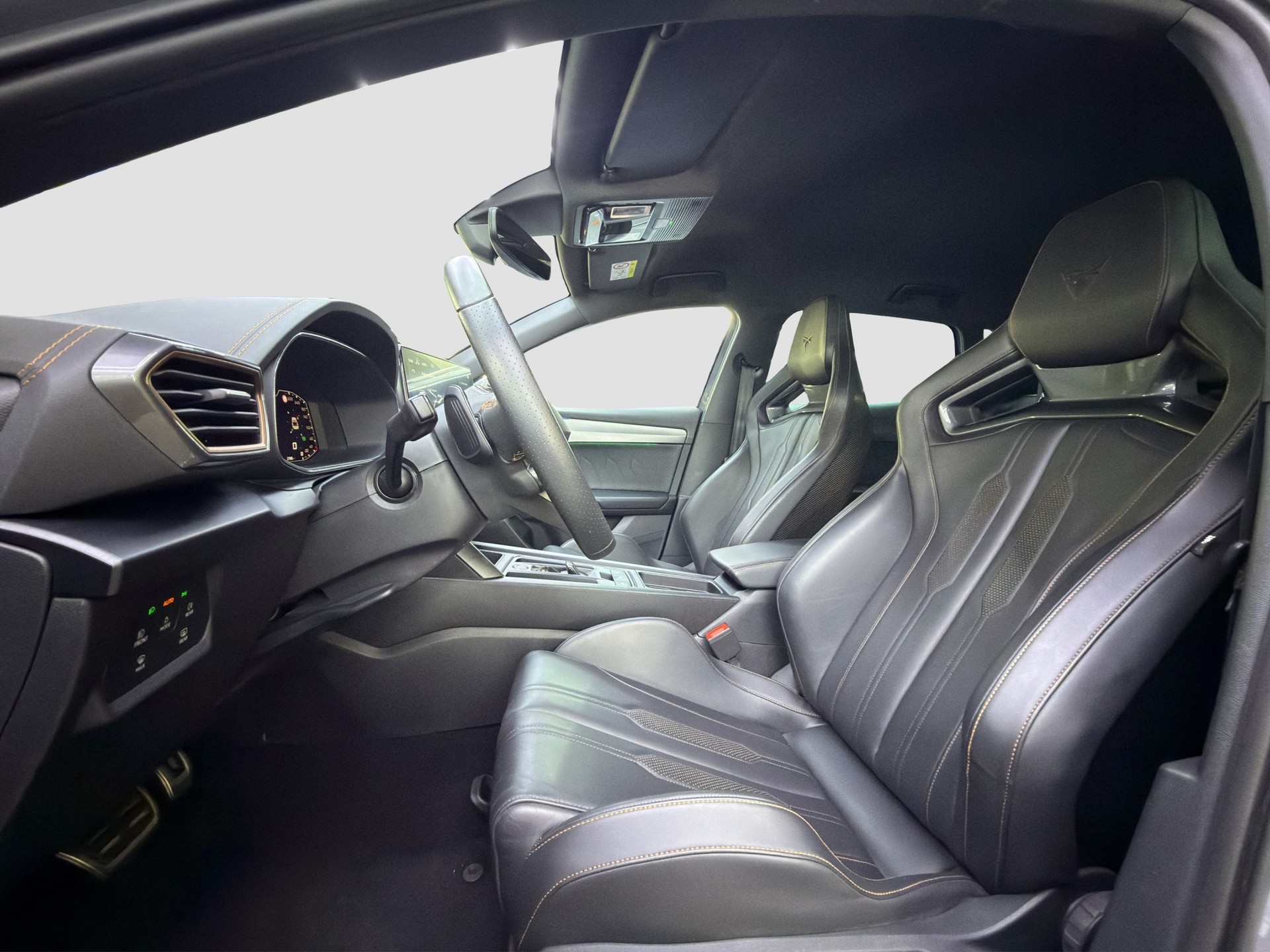 CUPRA LEON VZ CUP 2.0 TSI DSG-image-11