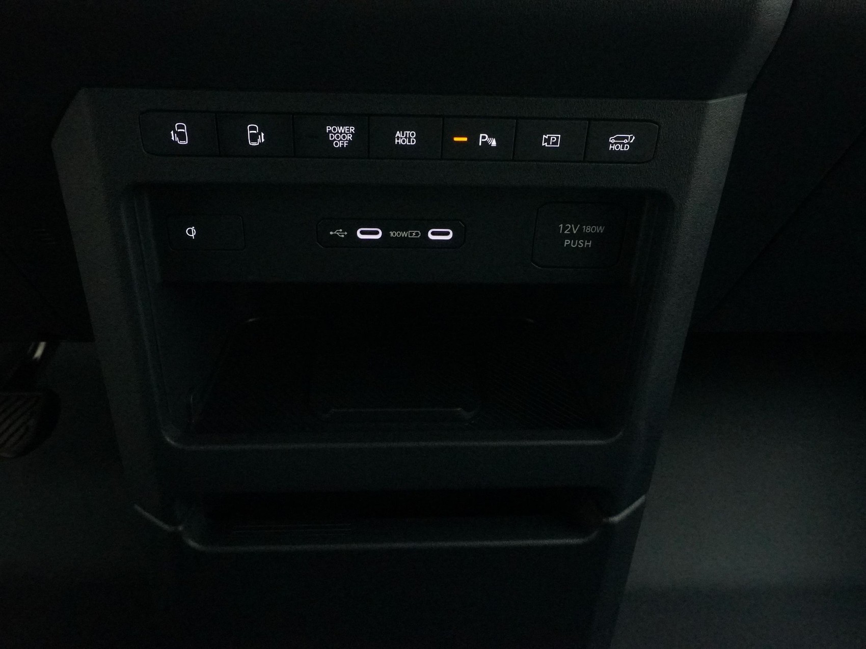 KIA PV5 Passenger 71.2 kWh Elite Plus-image-24