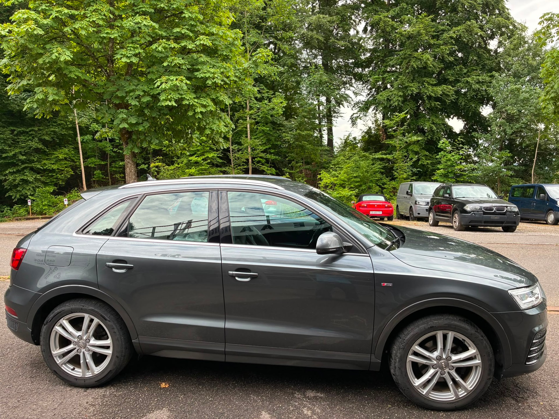 AUDI Q3 2.0 TDI sport quattro S-tronic-showroom-element-3