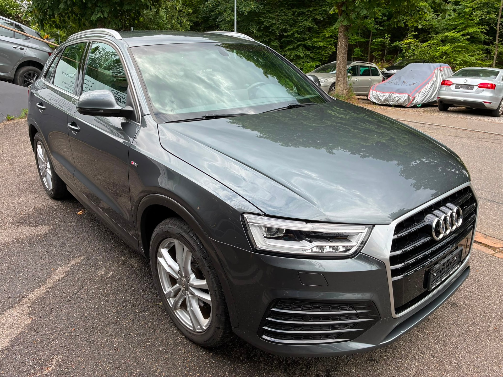 AUDI Q3 2.0 TDI sport quattro S-tronic-showroom-element-2
