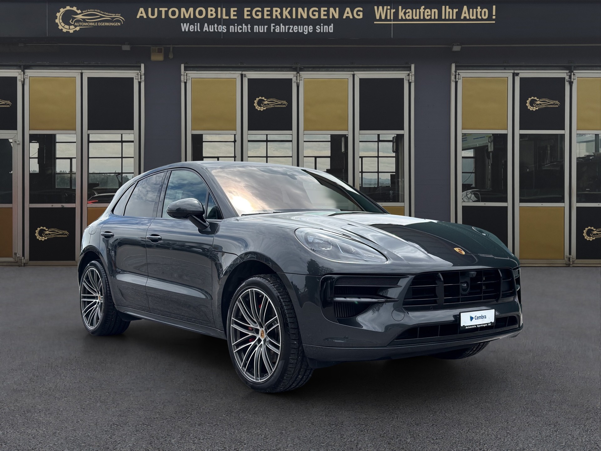 PORSCHE Macan 2.9 V6 GTS-showroom-element-2