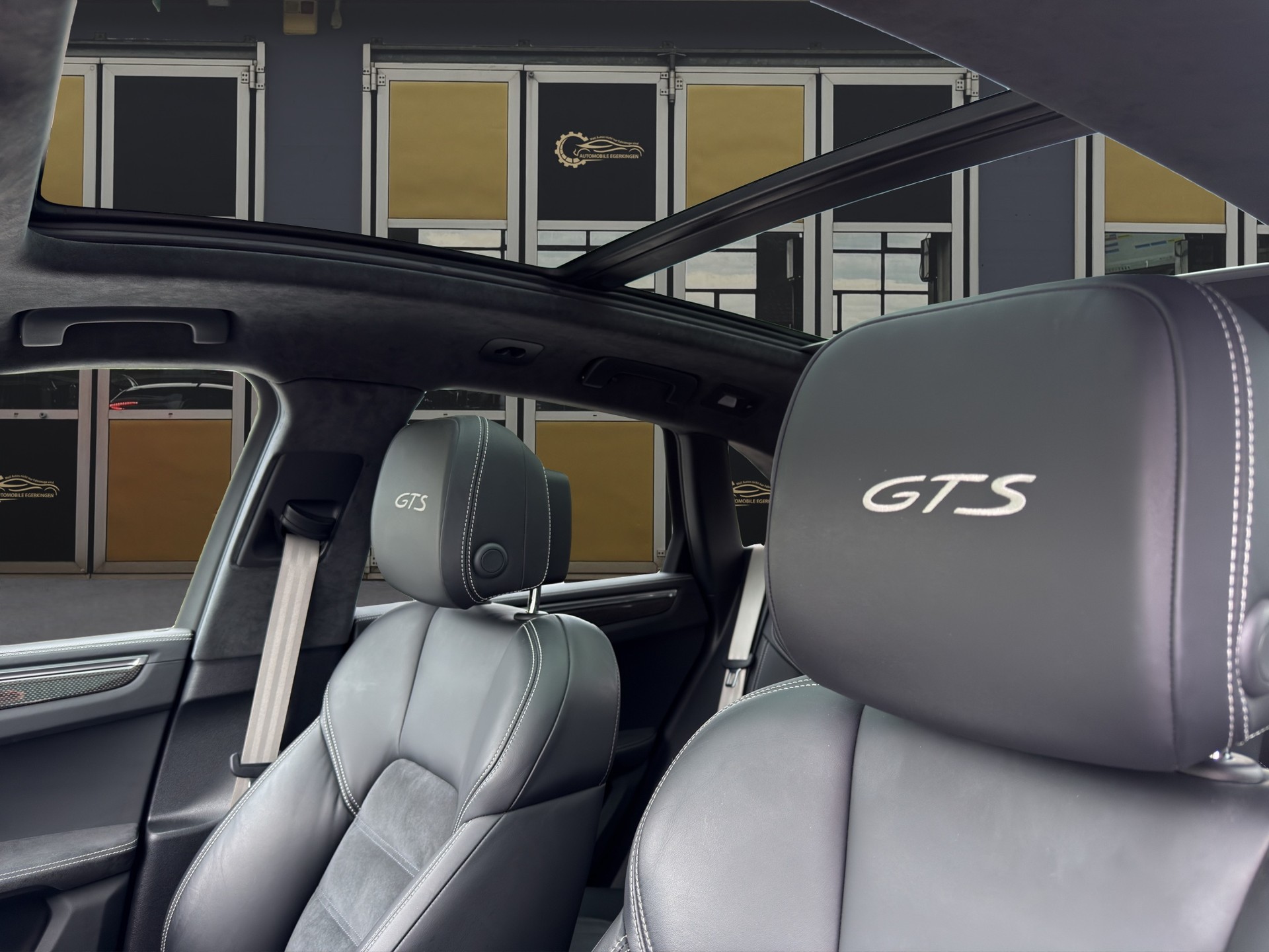 PORSCHE Macan 2.9 V6 GTS-image-12
