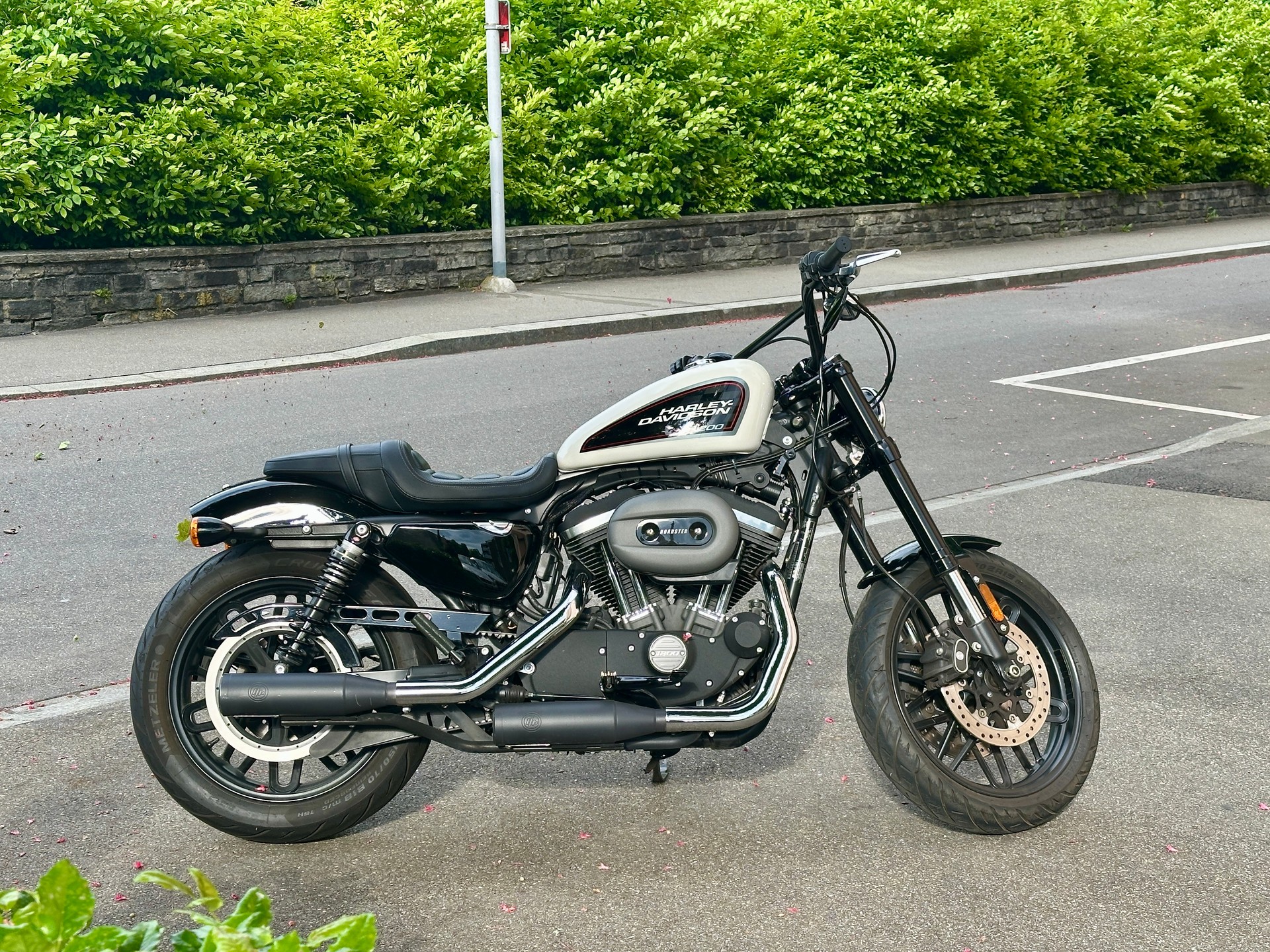 HARLEY-DAVIDSON XL 1200 CX Sportster Roadster ABS-image-5