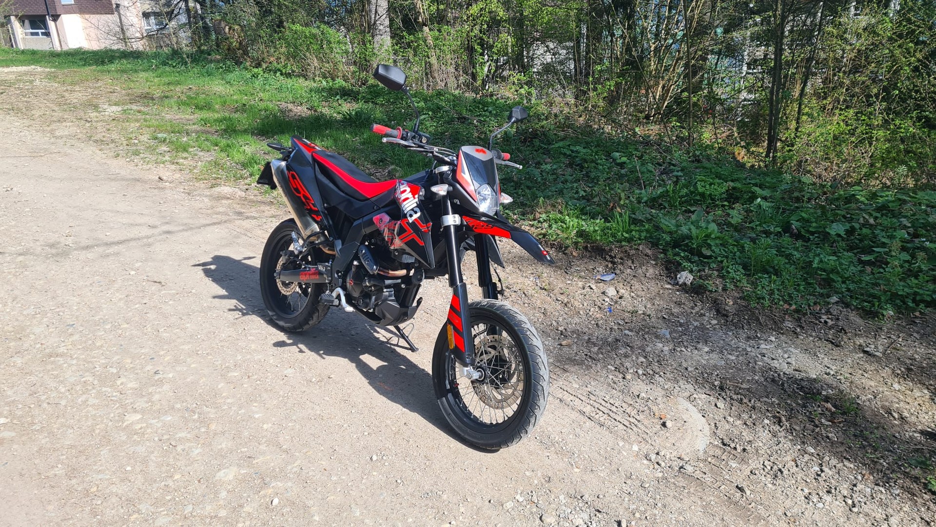 APRILIA SX 125-image-1