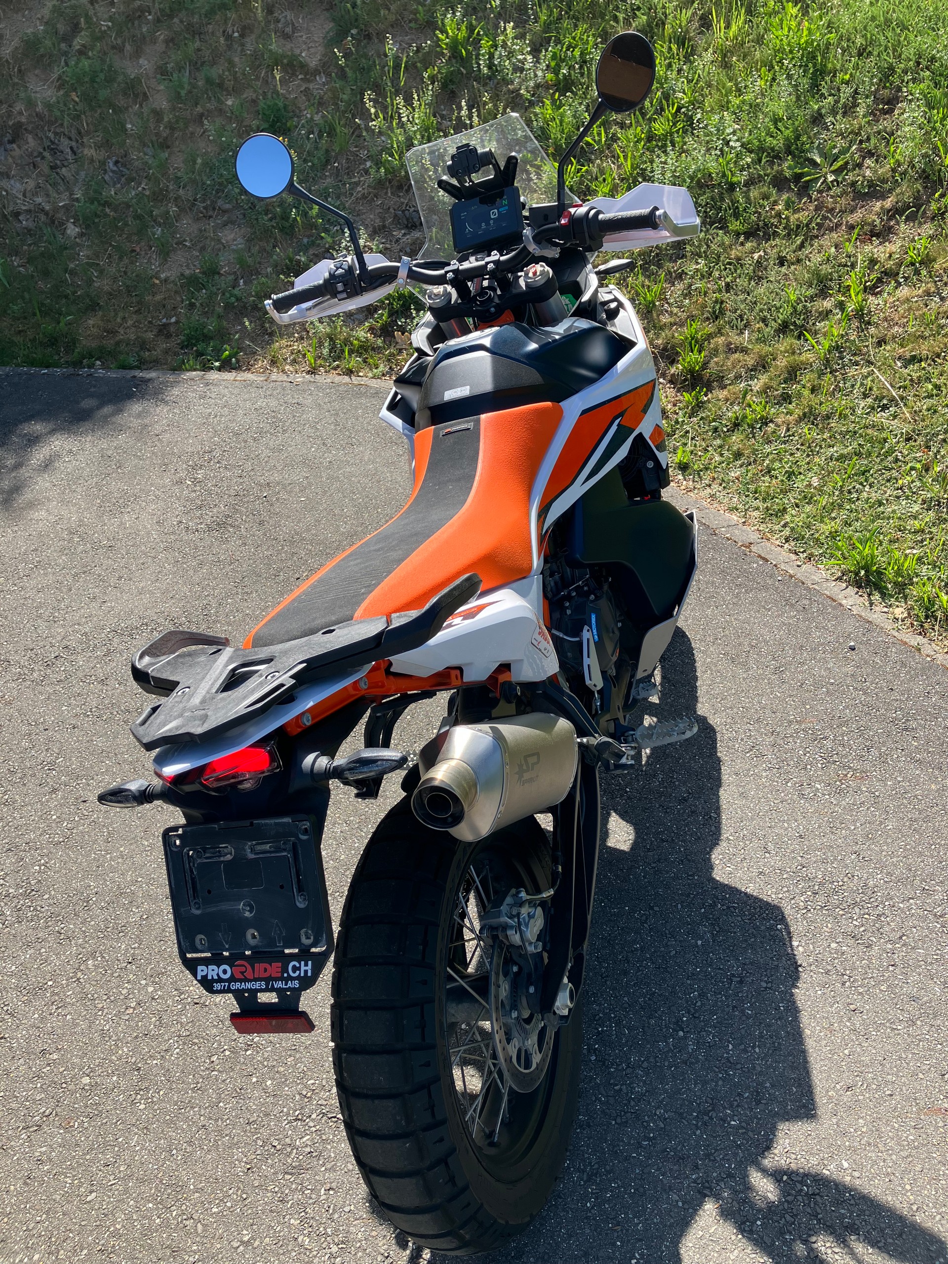 KTM 890 adventure R-image-3