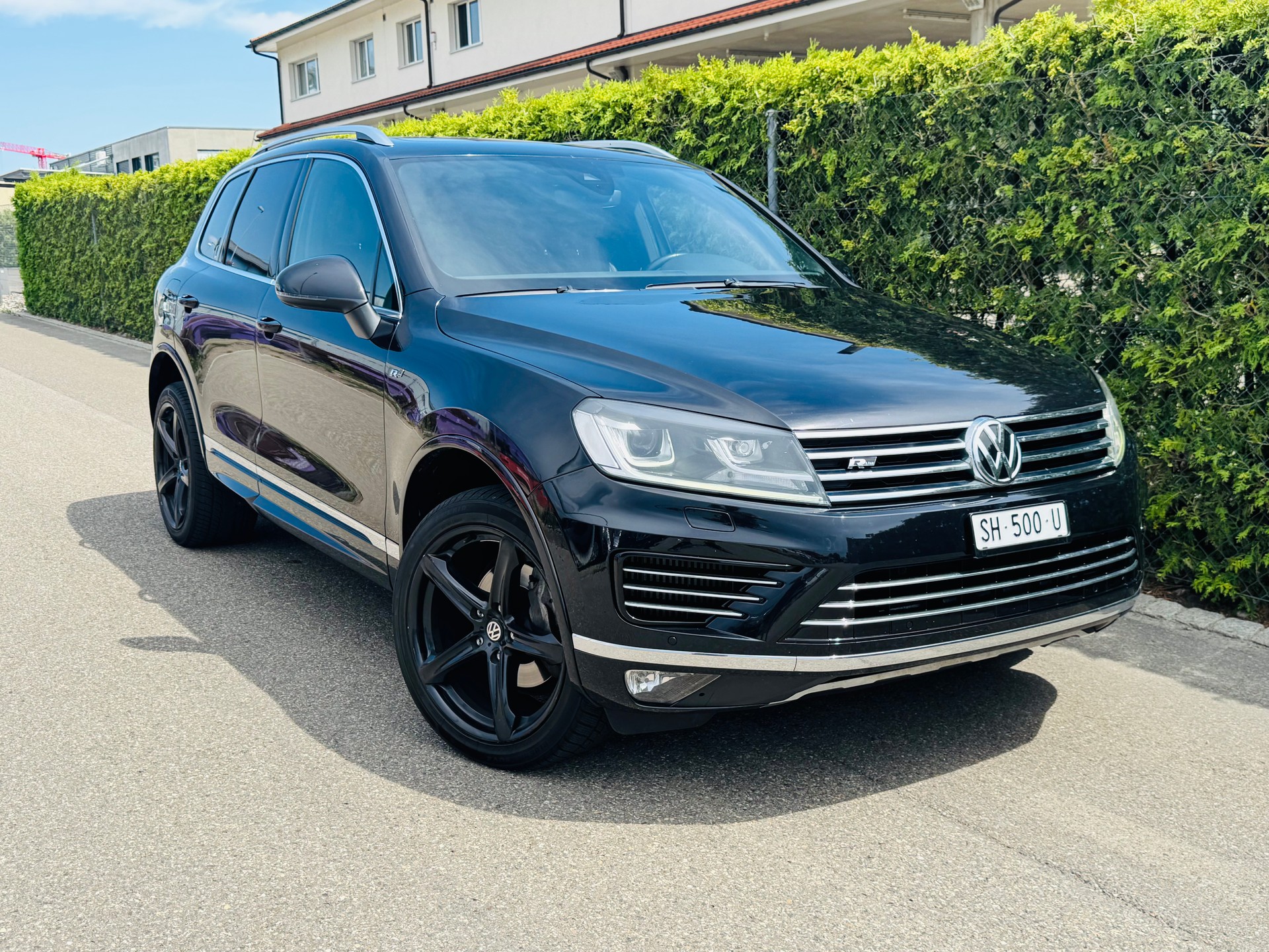 VW Touareg 3.0 TDI BMT Executive Edition Tiptronic *R-Line*