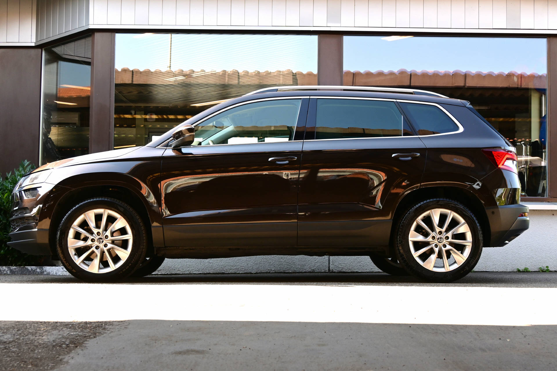 SKODA Karoq 2.0 TDI Style 4x4 DSG-showroom-element-3