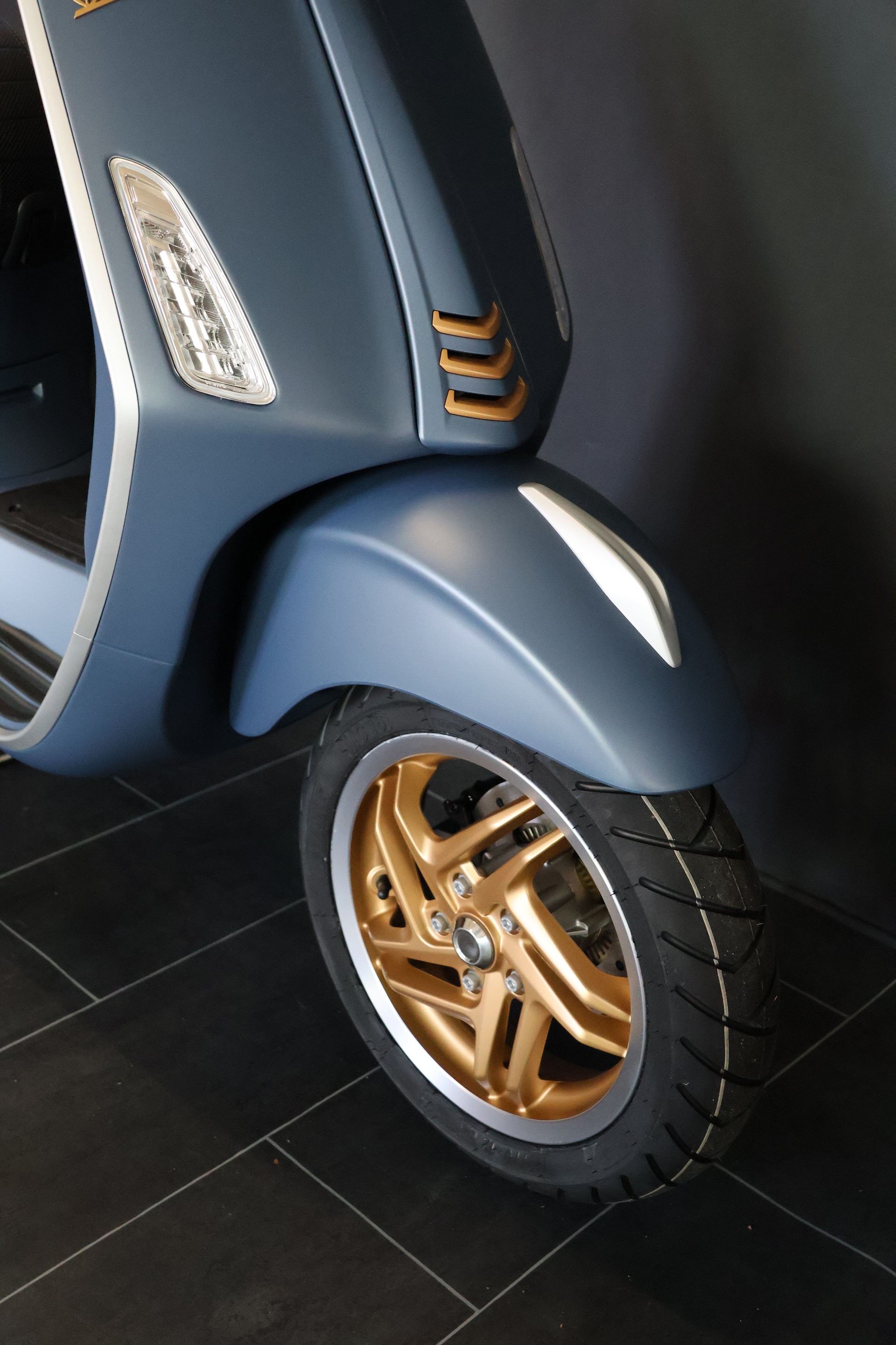 PIAGGIO Vespa 125 Primavera Officina 8 MY26 E5+-image-13
