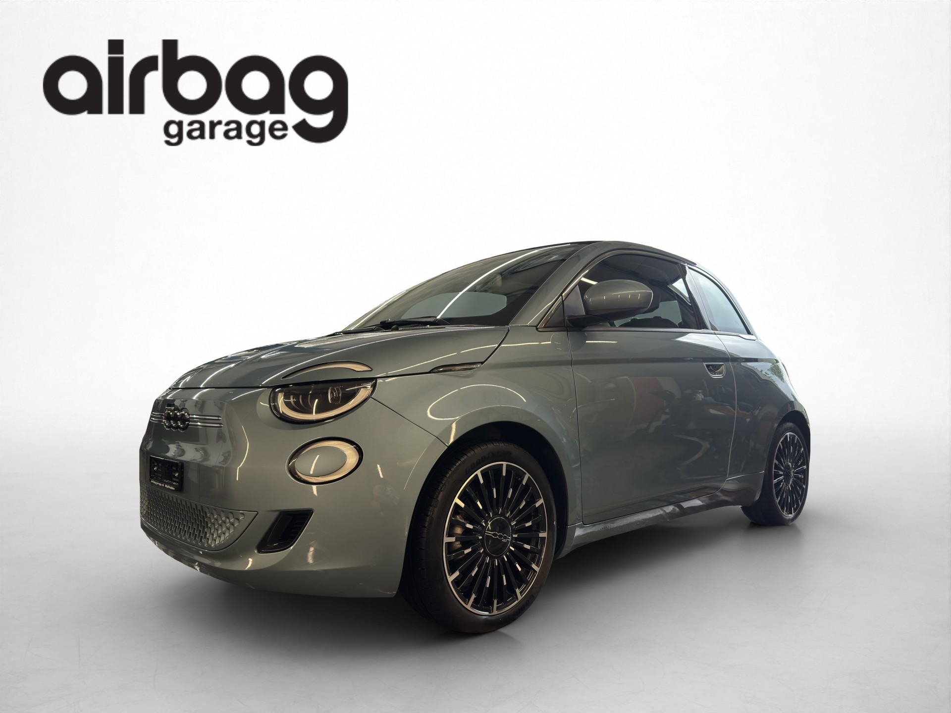FIAT 500 C electric 87 kW Icon-image-1