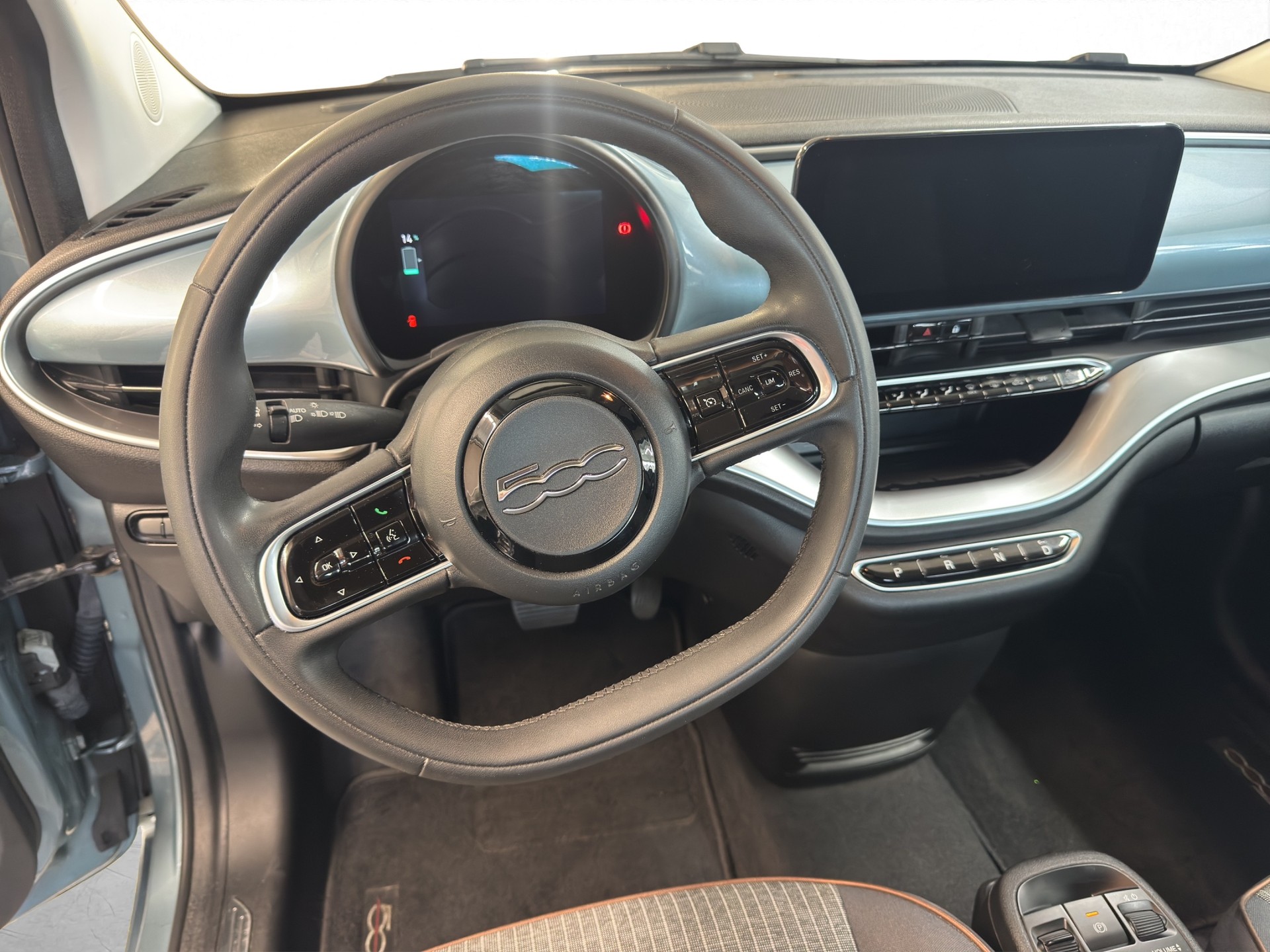 FIAT 500 C electric 87 kW Icon-image-6