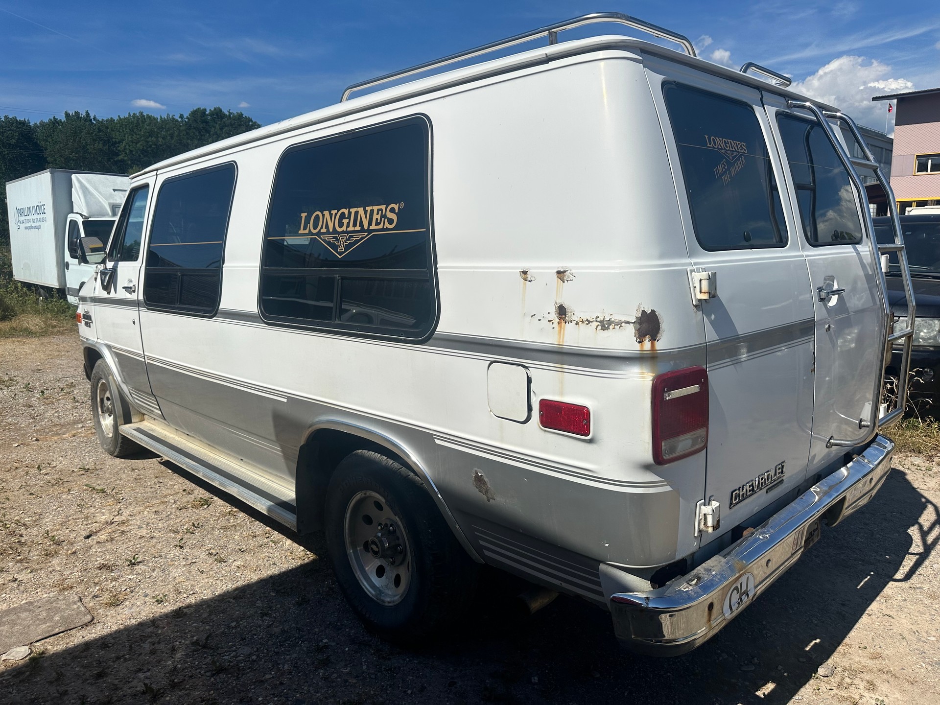 CHEVROLET Van G20-image-3