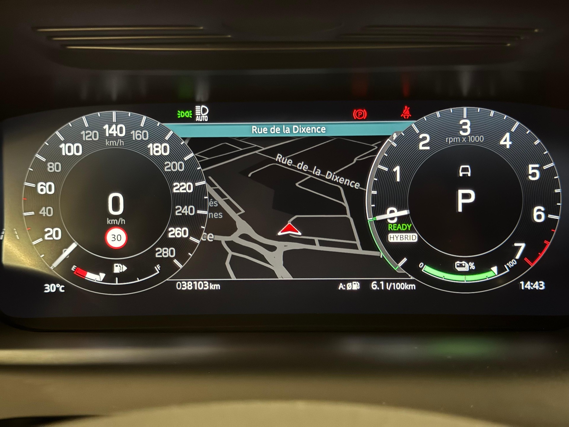 LAND ROVER Discovery Sport 1.5 T 300e S-image-15