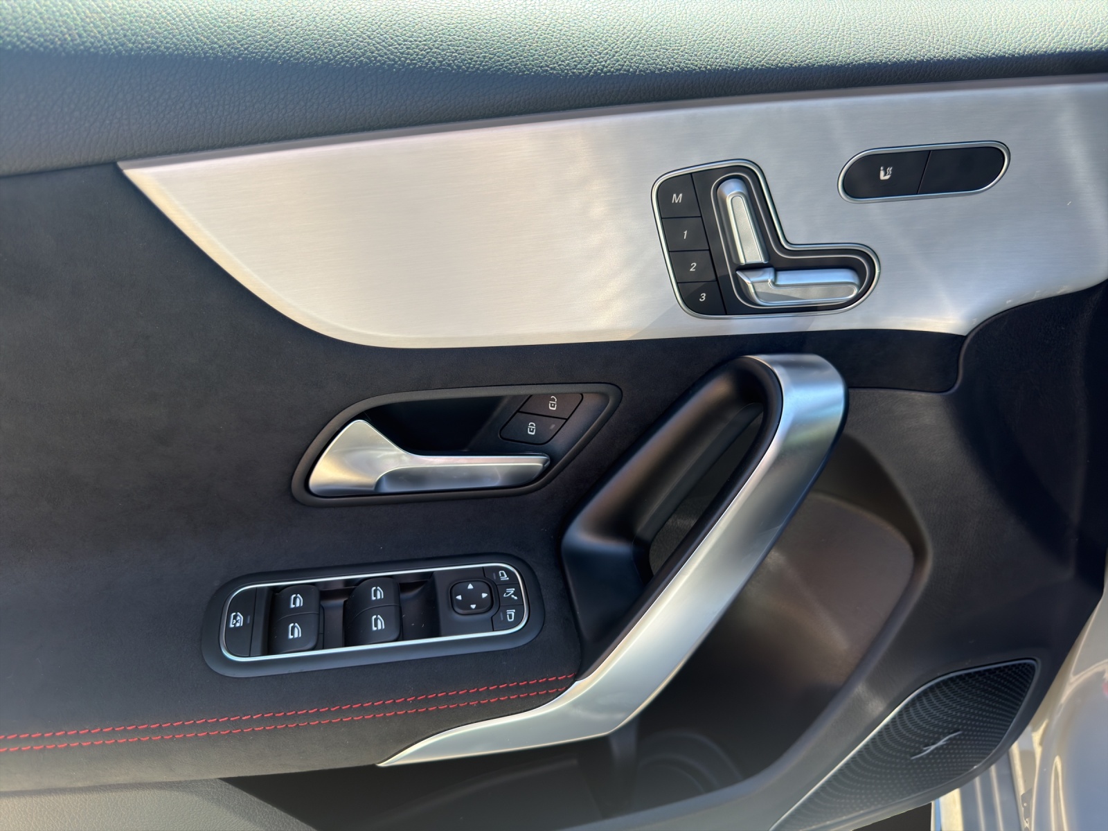 MERCEDES-BENZ A AMG 45 S 4Matic+ 8G-DCT-image-12