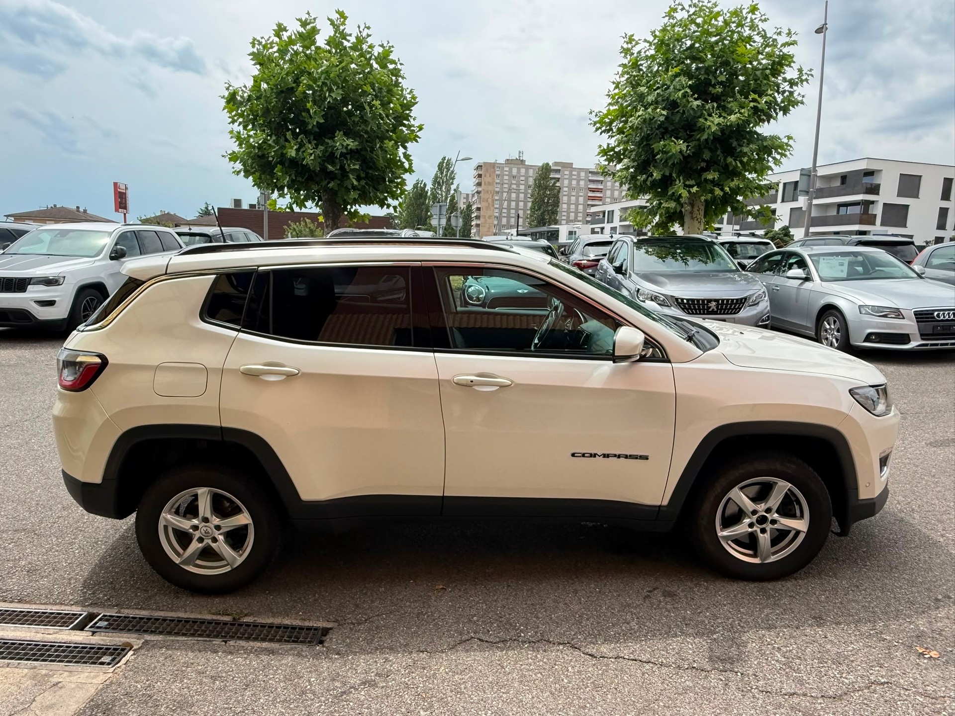 JEEP Compass 2.0CRD Limited AWD 9ATX-image-6